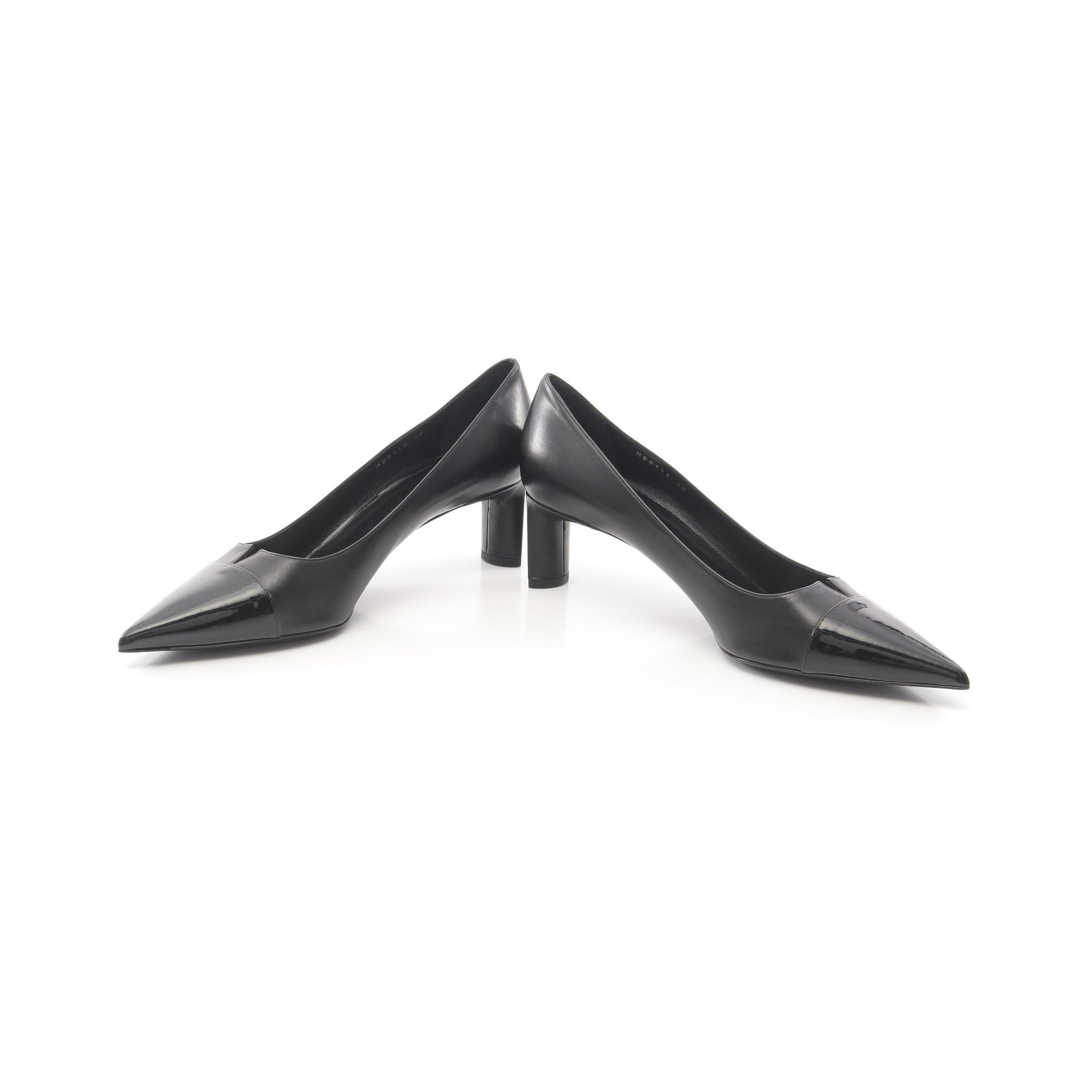 ポインテッドトゥ パンプス レザー エナメルレザー ブラック