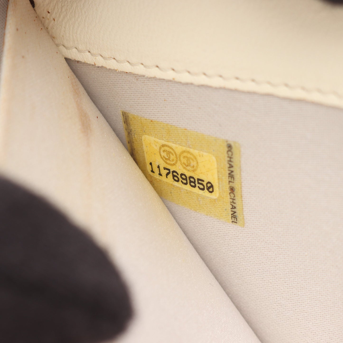 ココマーク ラウンドファスナー長財布 パンチング レザー ブラック ホワイト シルバー金具 シャネル 財布・小物 CHANEL