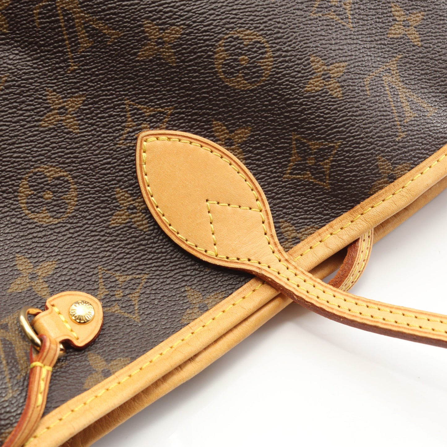 ネヴァーフルPM モノグラム ハンドバッグ トートバッグ PVC レザー ブラウン ルイヴィトン バッグ LOUIS VUITTON