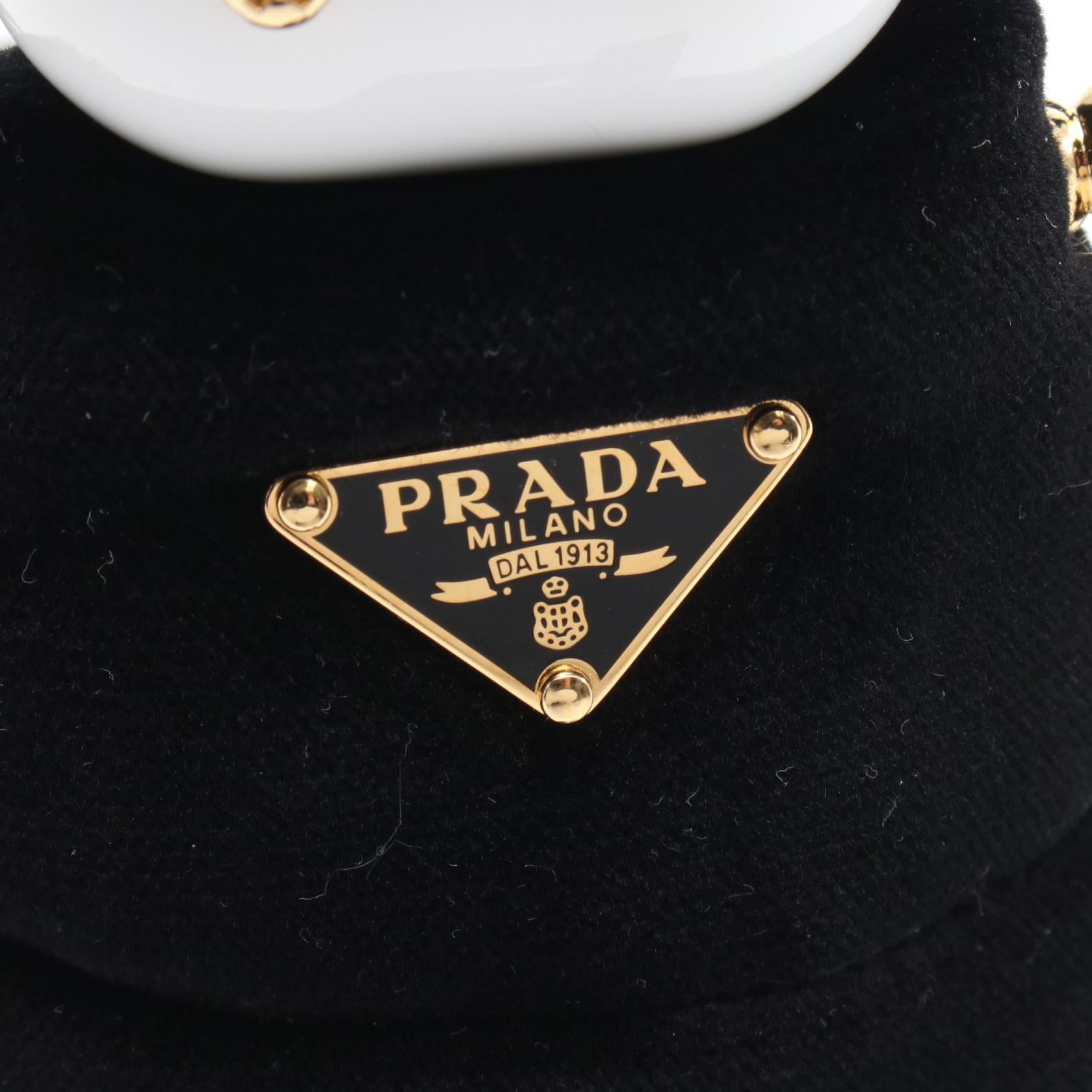 Soft Robot バッグチャーム その他 ベルベット ブラック ホワイト プラダ 財布・小物 PRADA