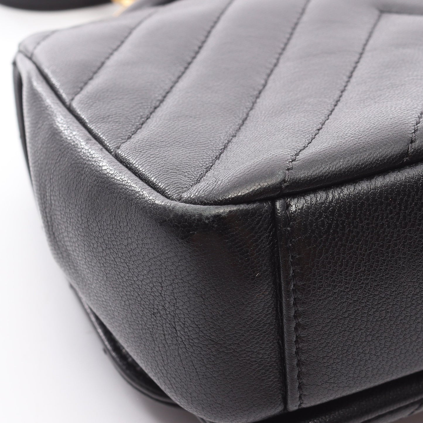 シェブロン Vステッチ トップハンドル チェーンショルダーバッグ レザー ブラック ゴールド金具 2WAY シャネル バッグ CHANEL