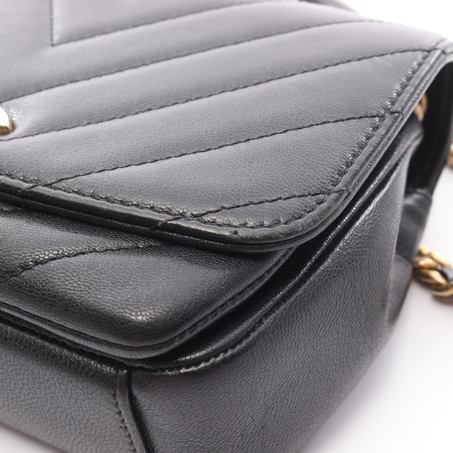 シェブロン Vステッチ トップハンドル チェーンショルダーバッグ レザー ブラック ゴールド金具 2WAY シャネル バッグ CHANEL