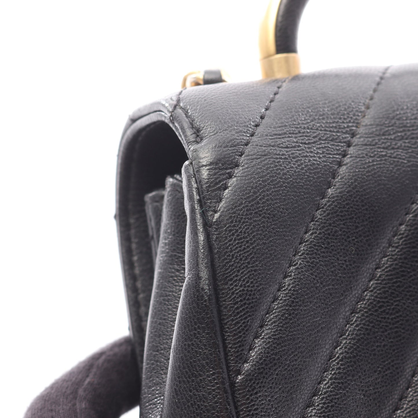 シェブロン Vステッチ トップハンドル チェーンショルダーバッグ レザー ブラック ゴールド金具 2WAY シャネル バッグ CHANEL