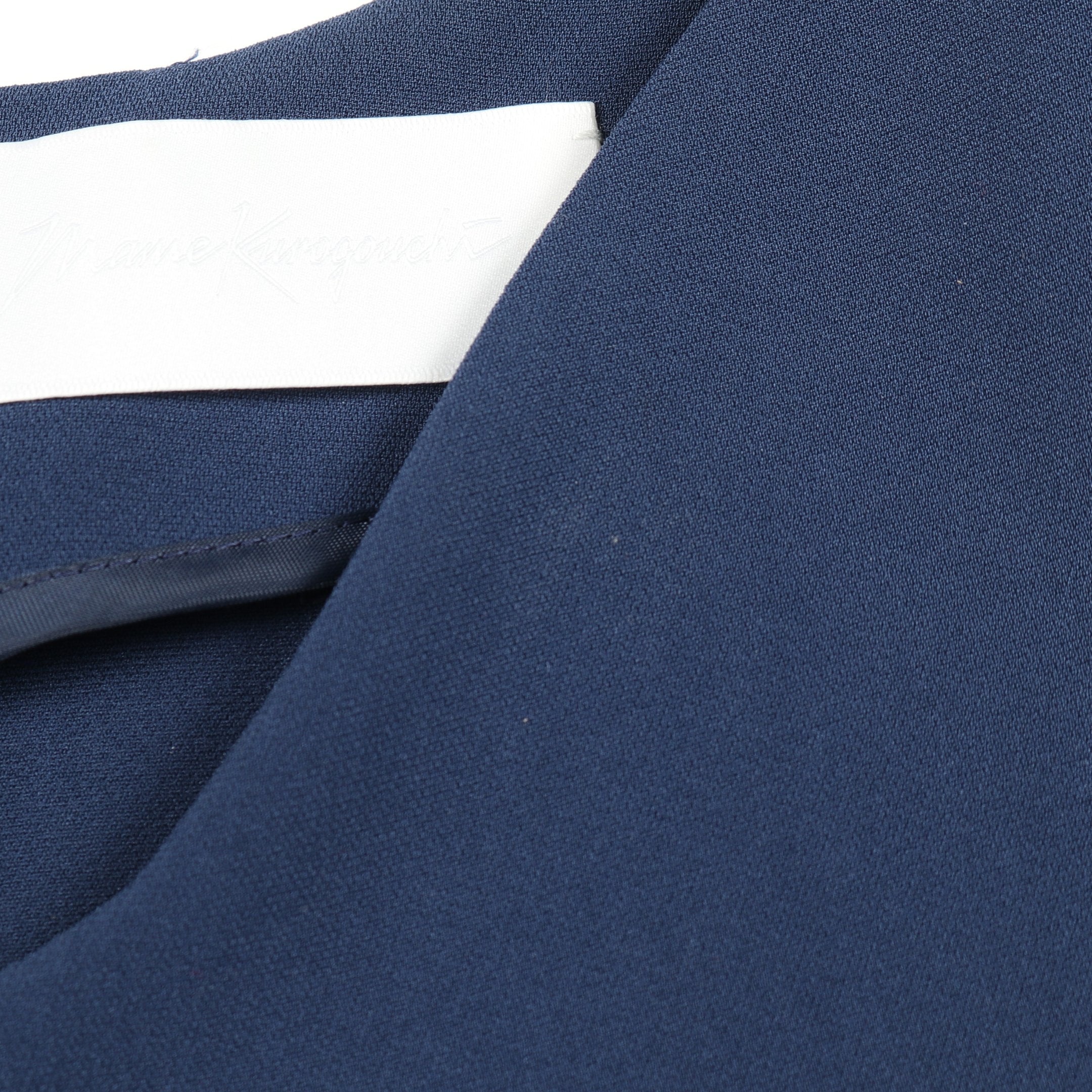 Classics Curve-Shaped Dress ワンピース 長袖 ネイビー