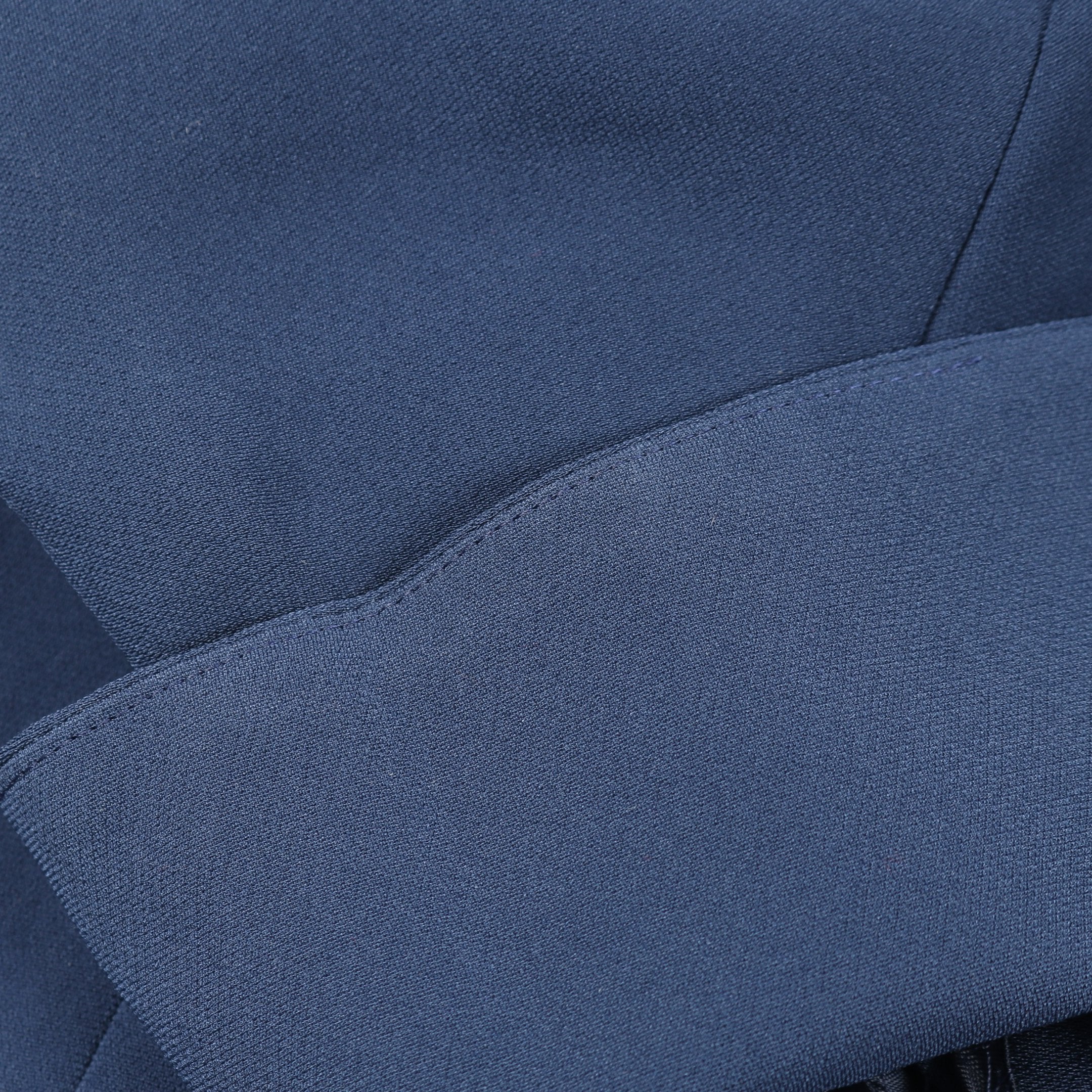 Classics Curve-Shaped Dress ワンピース 長袖 ネイビー