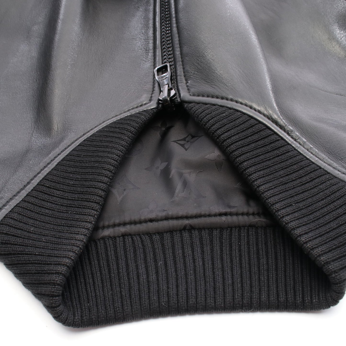 モノグラム ジャケット レザー ナイロン ブラック リバーシブル ルイヴィトン アウター LOUIS VUITTON