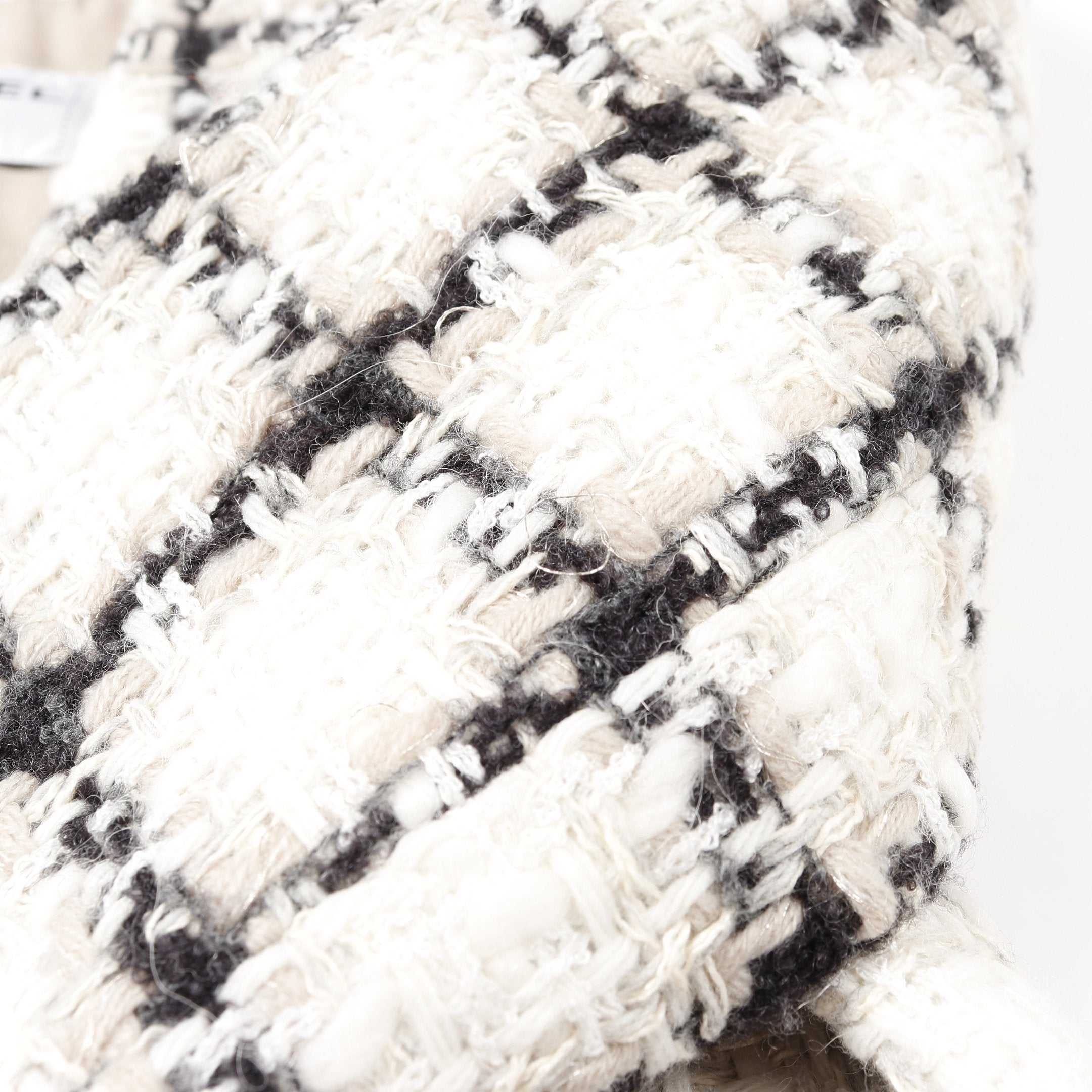 ツイード ノーカラージャケット ウール オフホワイト ブラック