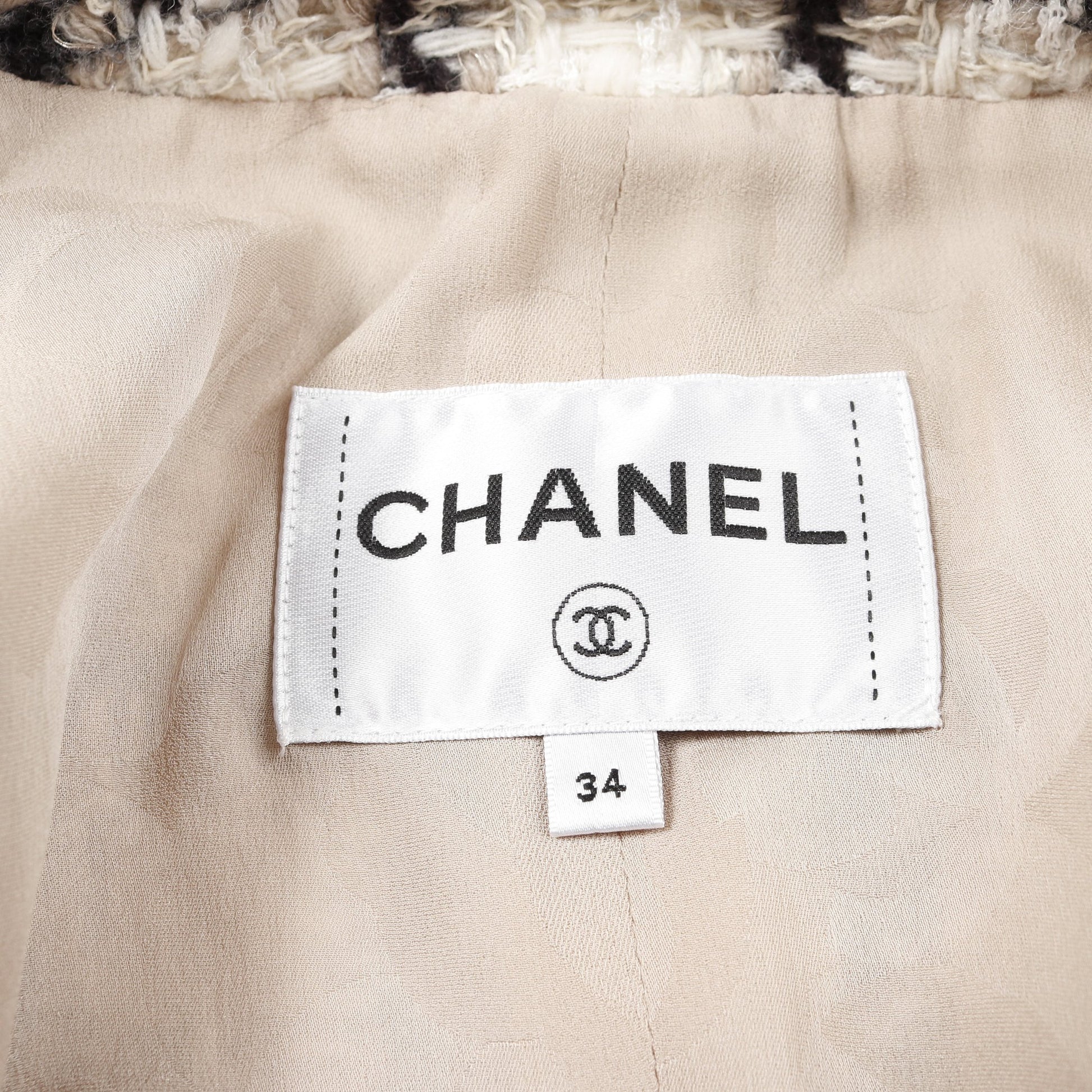 ツイード ノーカラージャケット ウール オフホワイト ブラック シャネル アウター CHANEL