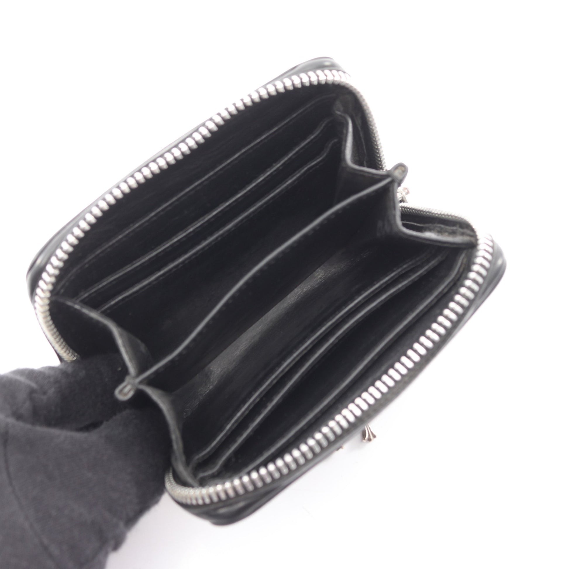 ピラミッドスタッズ コインケース ラウンドファスナー財布 レザー ブラック クロムハーツ 財布・小物 Chrome Hearts