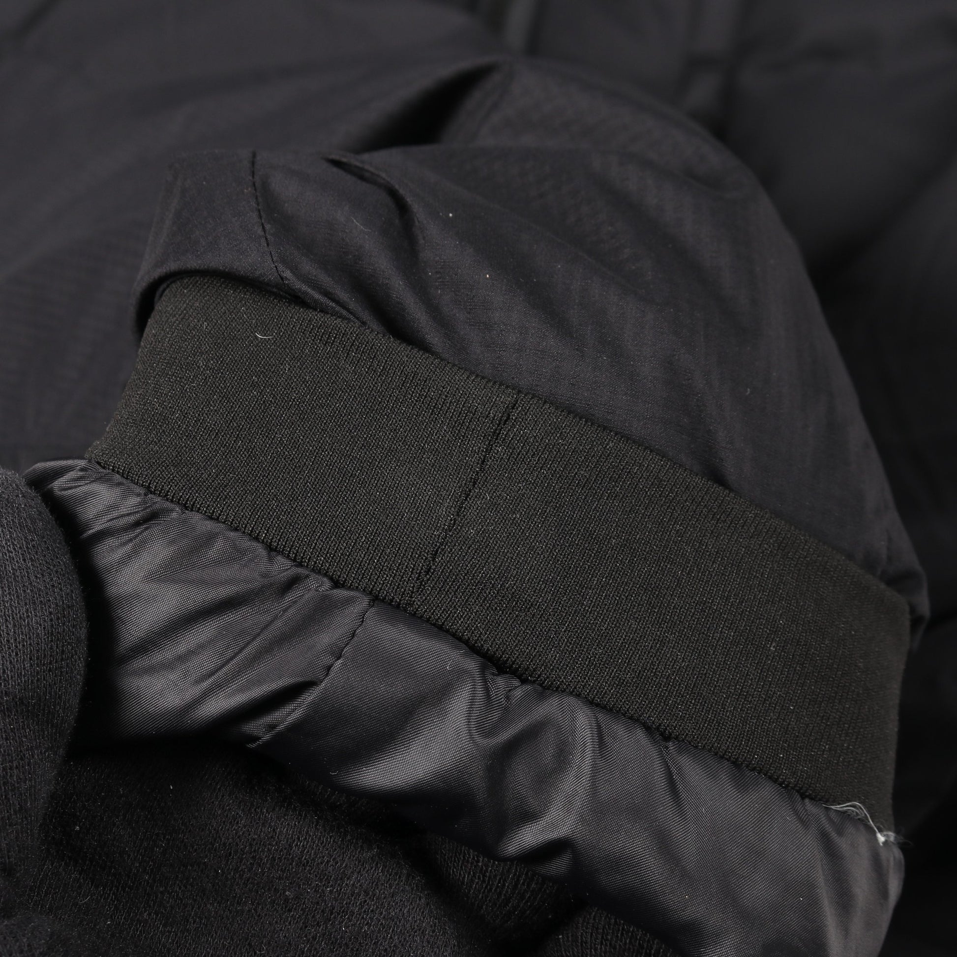 Lodge Jacket Black Label ダウンジャケット ナイロン ブラック カナダグース アウター CANADA GOOSE