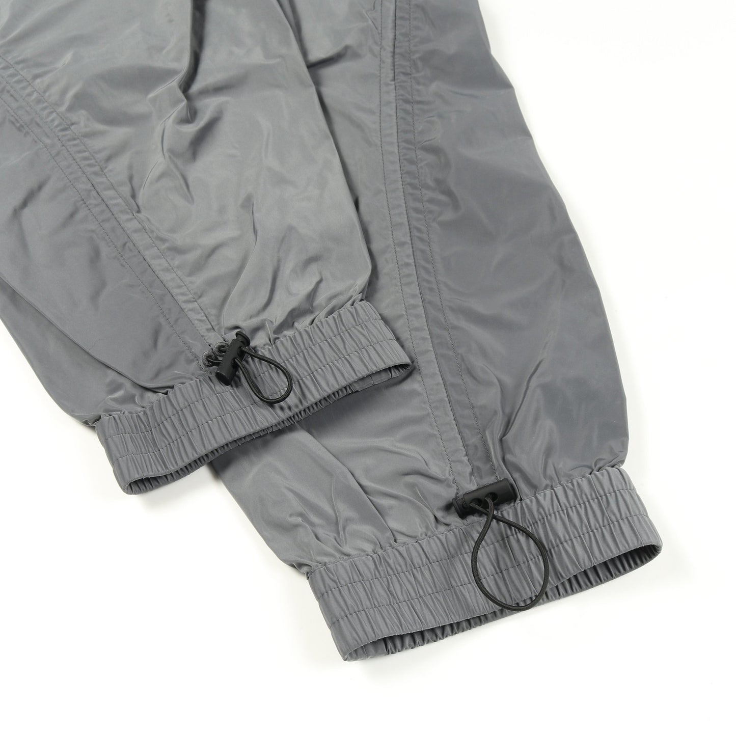 Track pants in techno fabric パンツ グレー ジョガーパンツ グレー ディースクエアード ボトムス DSQUARED2