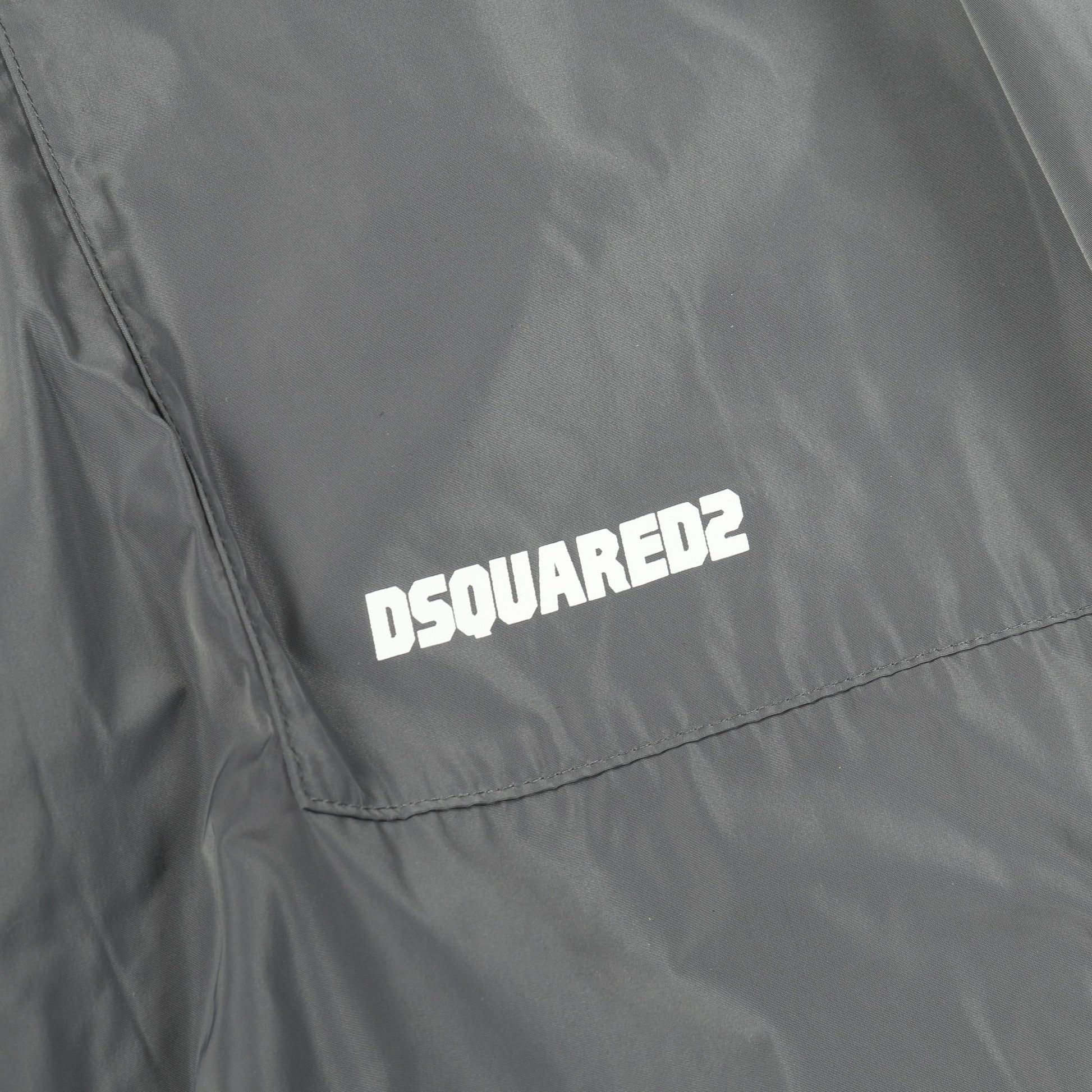 Track pants in techno fabric パンツ グレー ジョガーパンツ グレー ディースクエアード ボトムス DSQUARED2