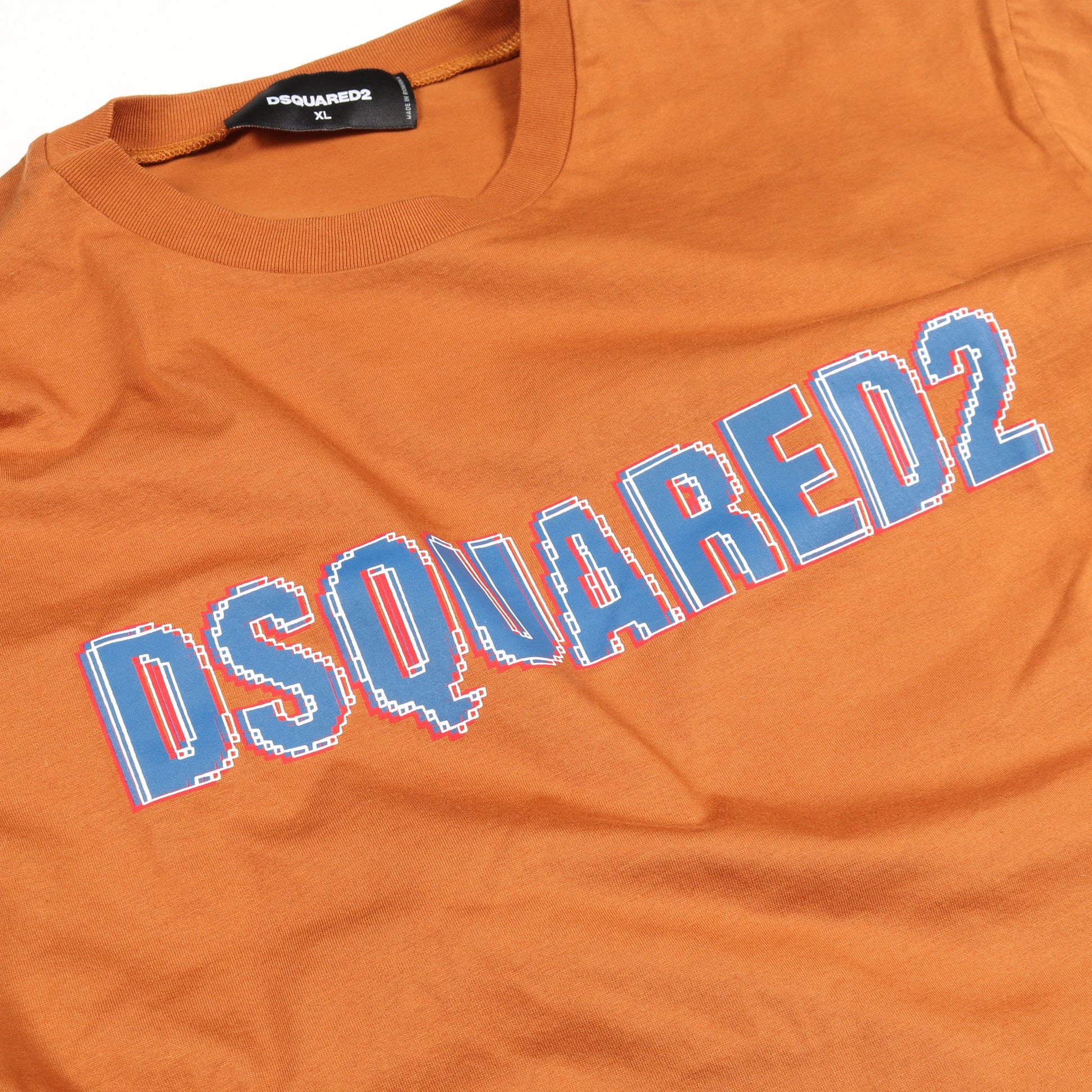 Tシャツ クルーネック 半袖 ロゴ コットン ライトブラウン ディースクエアード トップス DSQUARED2