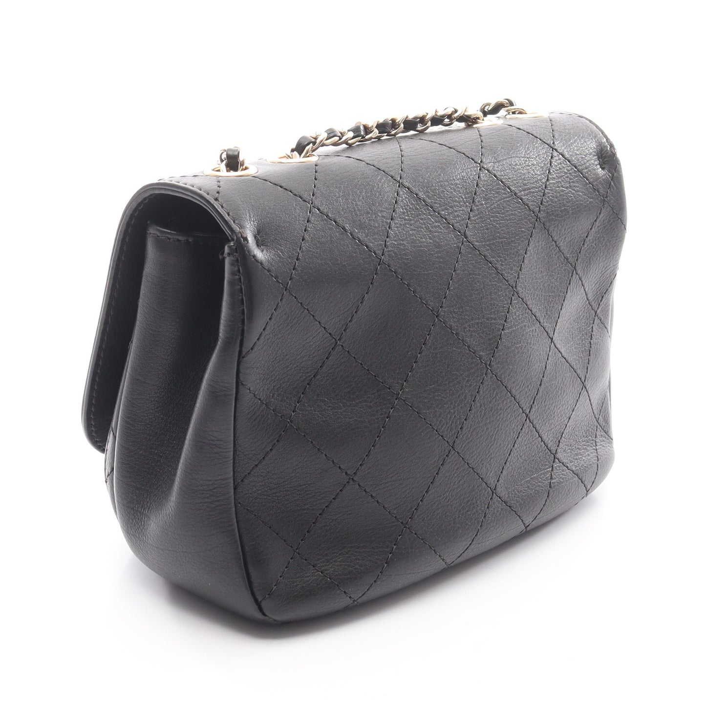 マトラッセ チェーンショルダーバッグ レザー ブラック ゴールド金具 シャネル バッグ CHANEL