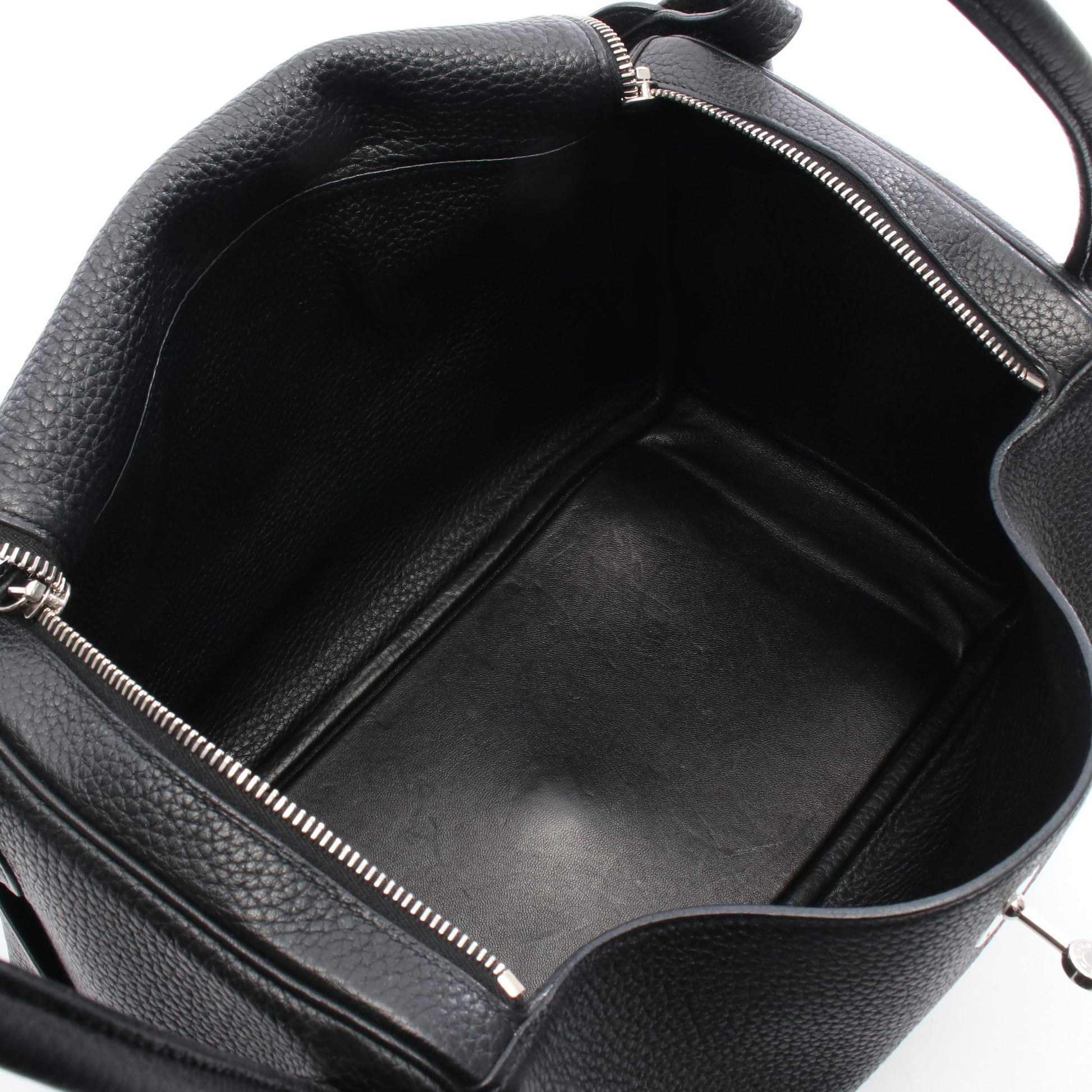 リンディ34 ショルダーバッグ トリヨンクレマンス ブラック シルバー金具 R刻印 エルメス バッグ HERMES