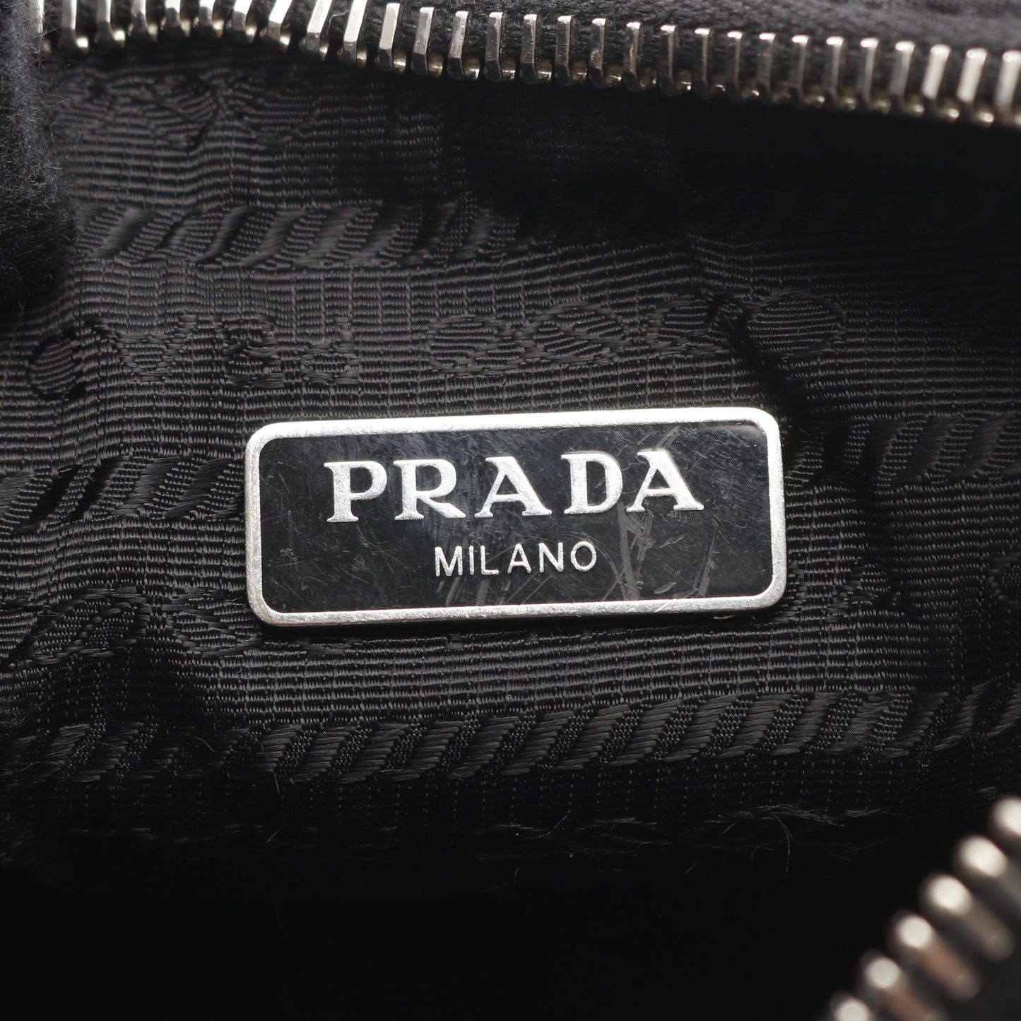 Re-Edition 2005 チェーンショルダーバッグ ギャザー ナイロン レザー ブラック 2WAY プラダ バッグ PRADA