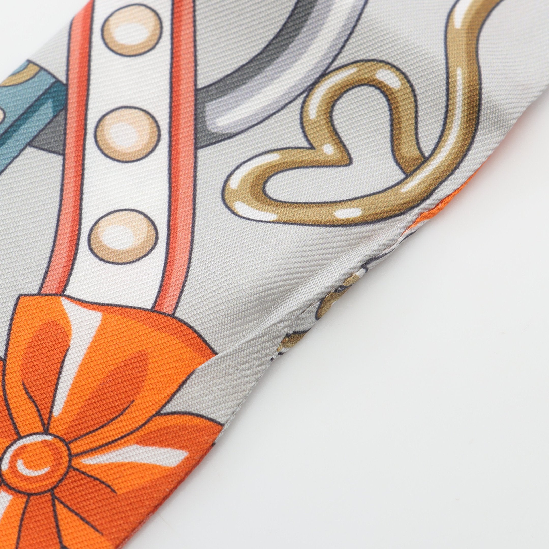 ツイリー HARNAIS DE COEUR リボン スカーフ シルク ライトグレー