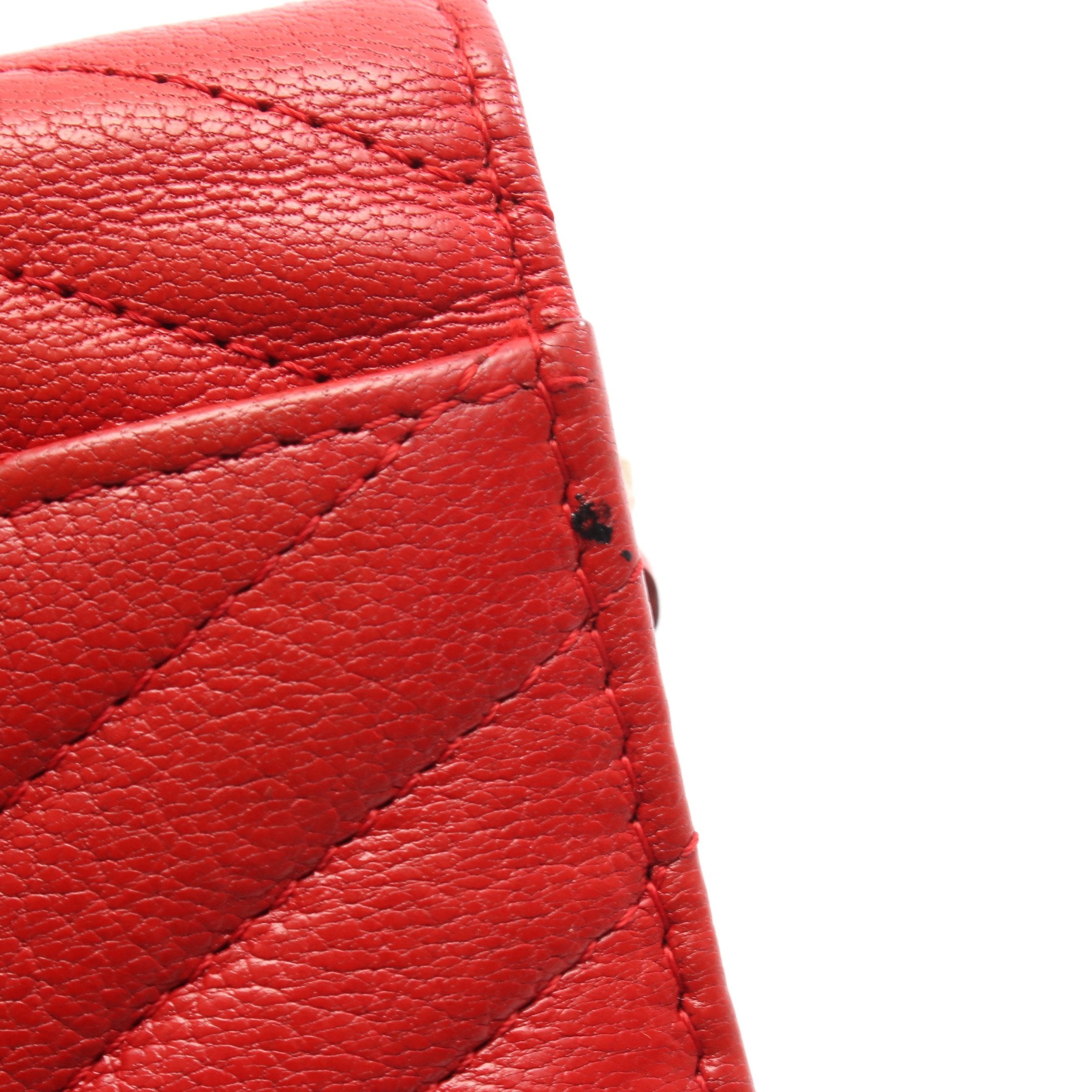 【美品・鑑定済み】CHANEL ウエストポーチ　ココマーク　チェーン　レッド CHANEL（シャネル） ストラスCC ココマーク チェーンウォレット レッド
