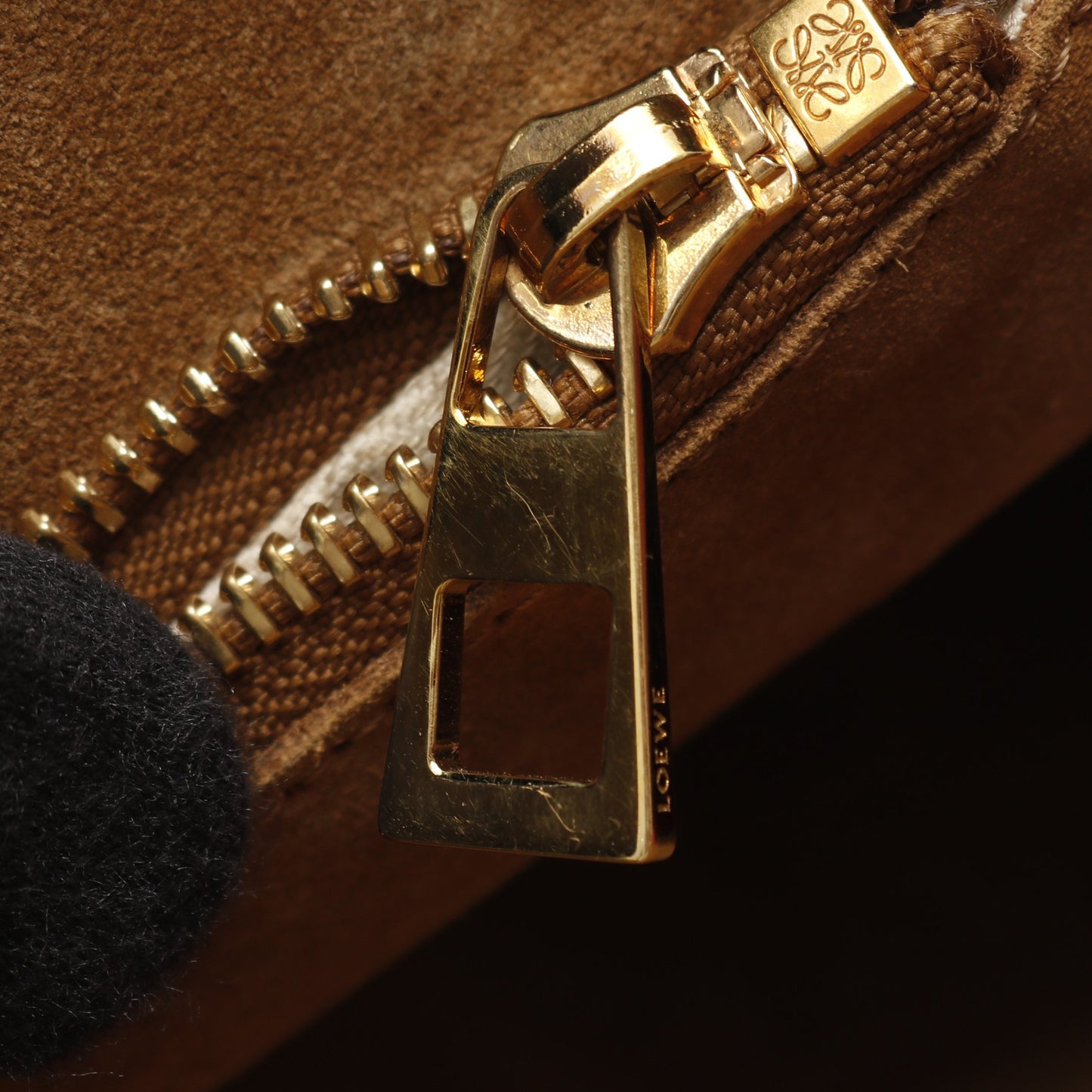 バルセロ ハンドバッグ レザー レッド ロエベ バッグ LOEWE