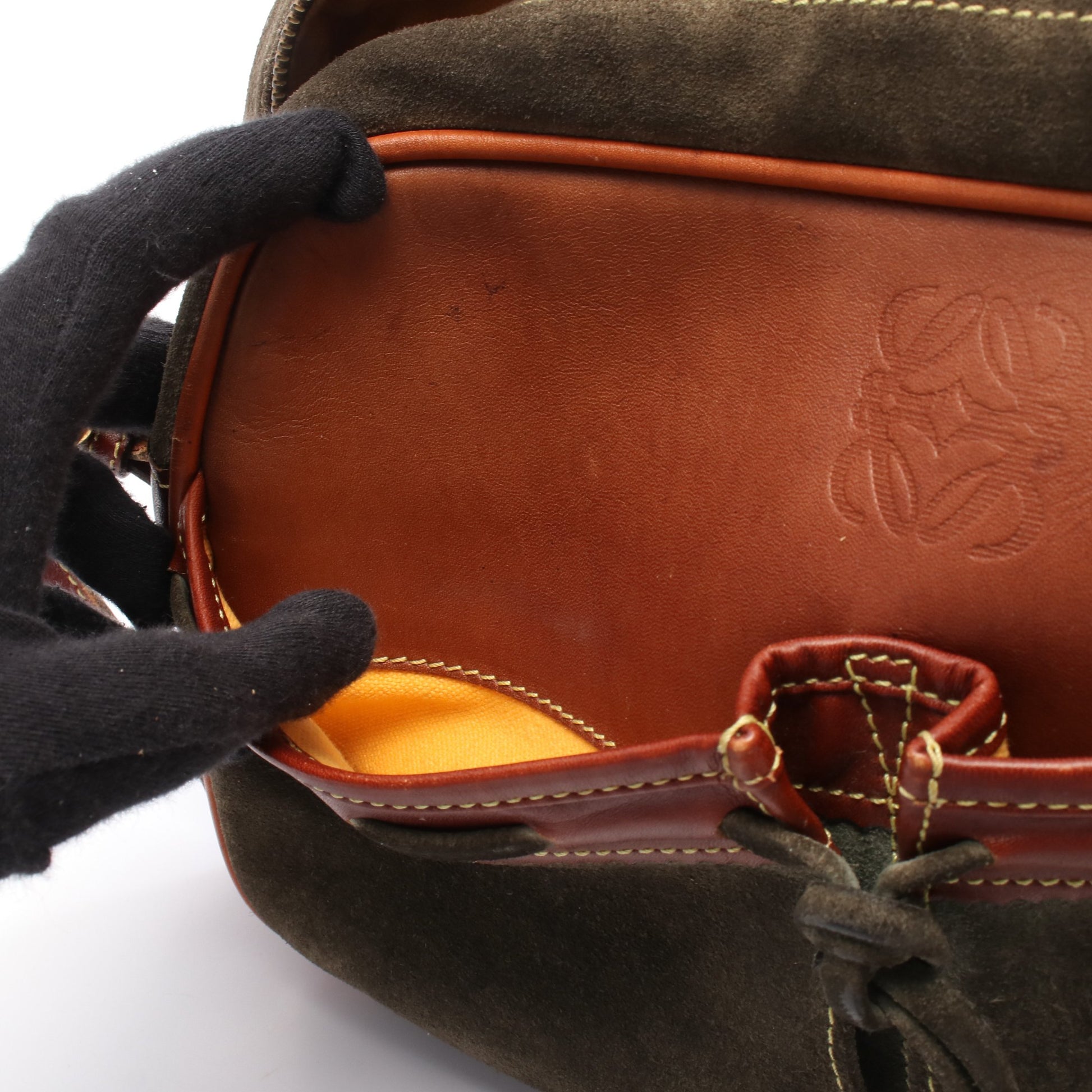 アナグラム ショルダーバッグ スエード レザー カーキグリーン ブラウン ロエベ バッグ LOEWE