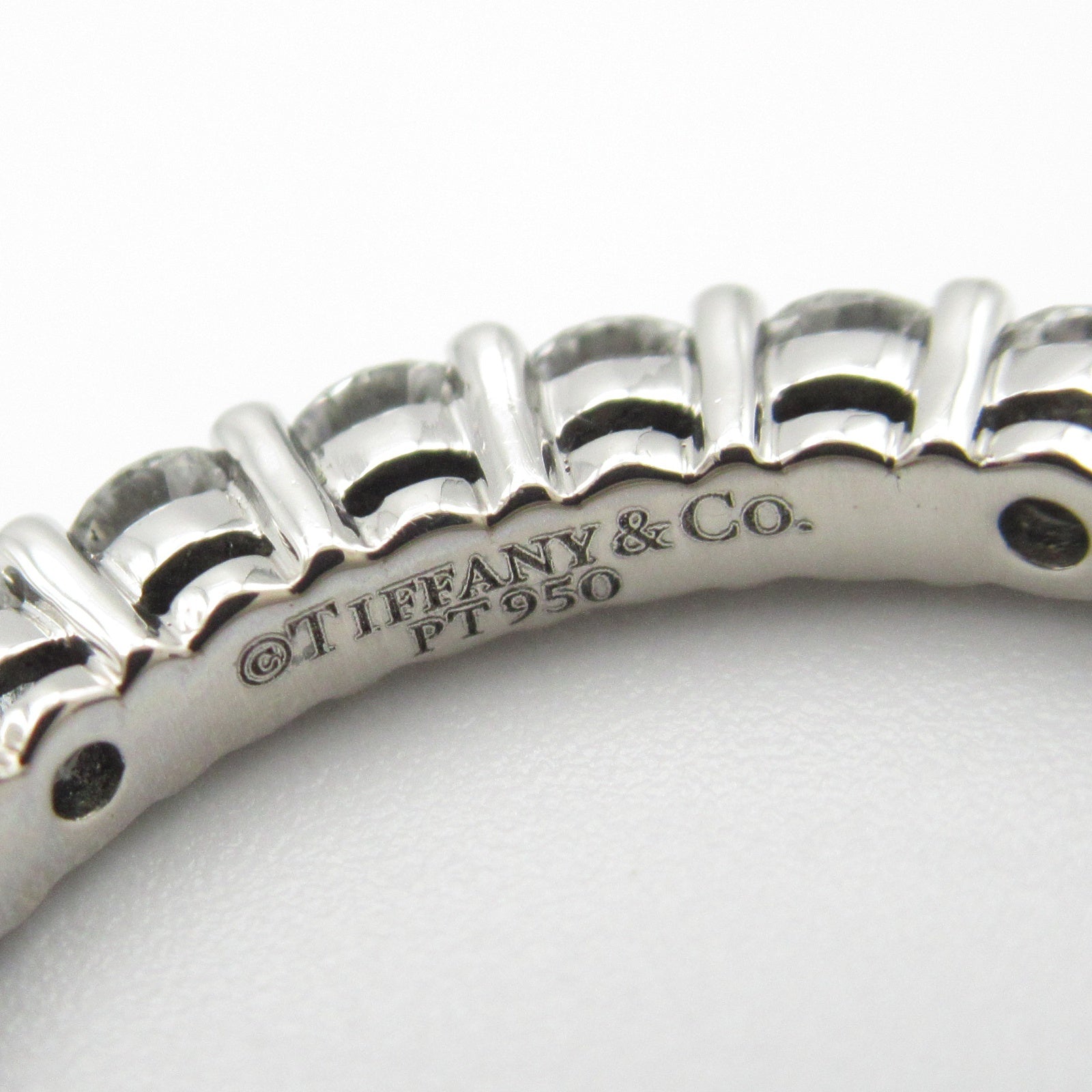 ダイヤ エンブレイス フルサークル リング リング 指輪 Pt950プラチナ