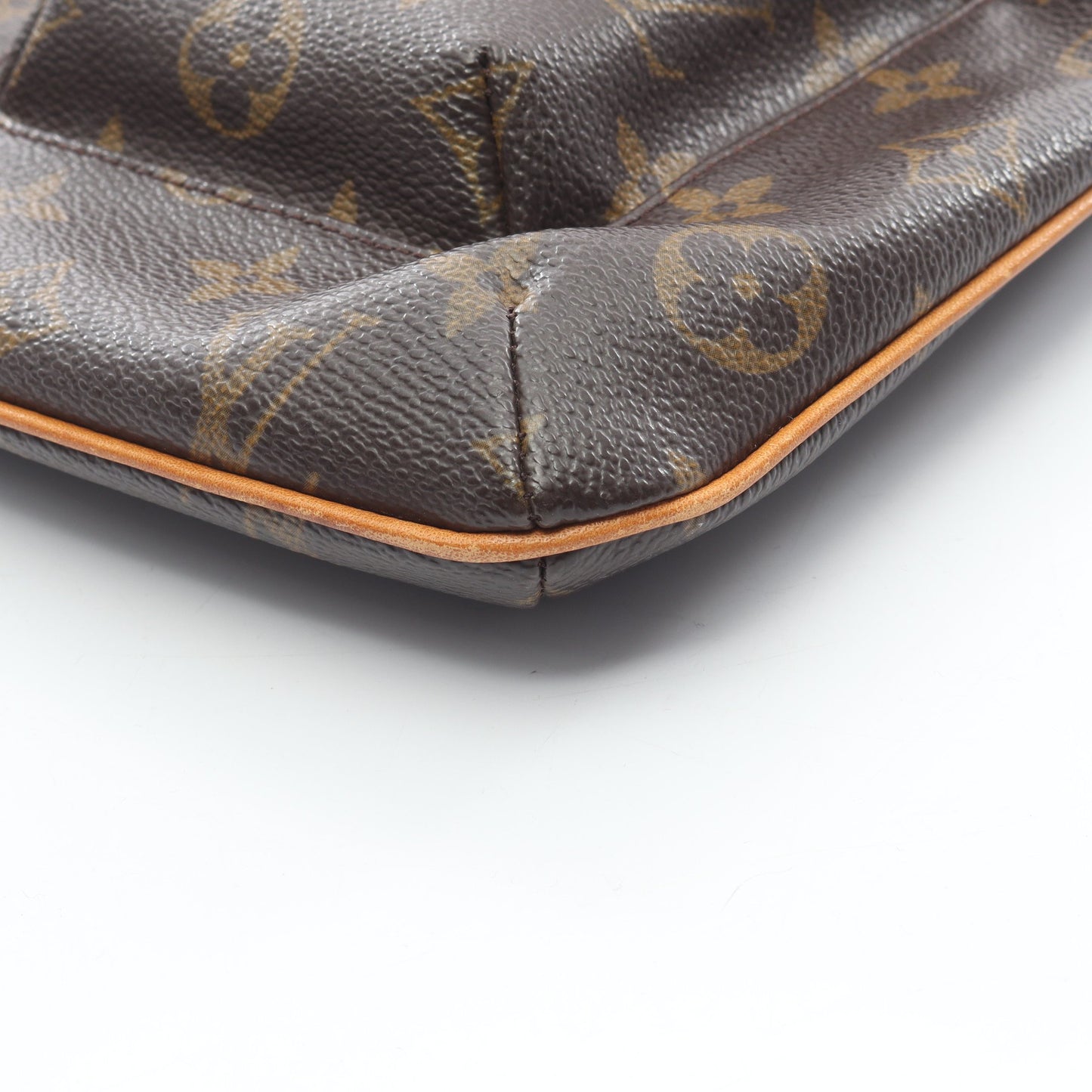 パルティシオン モノグラム ポーチ PVC レザー ブラウン ルイヴィトン 財布・小物 LOUIS VUITTON