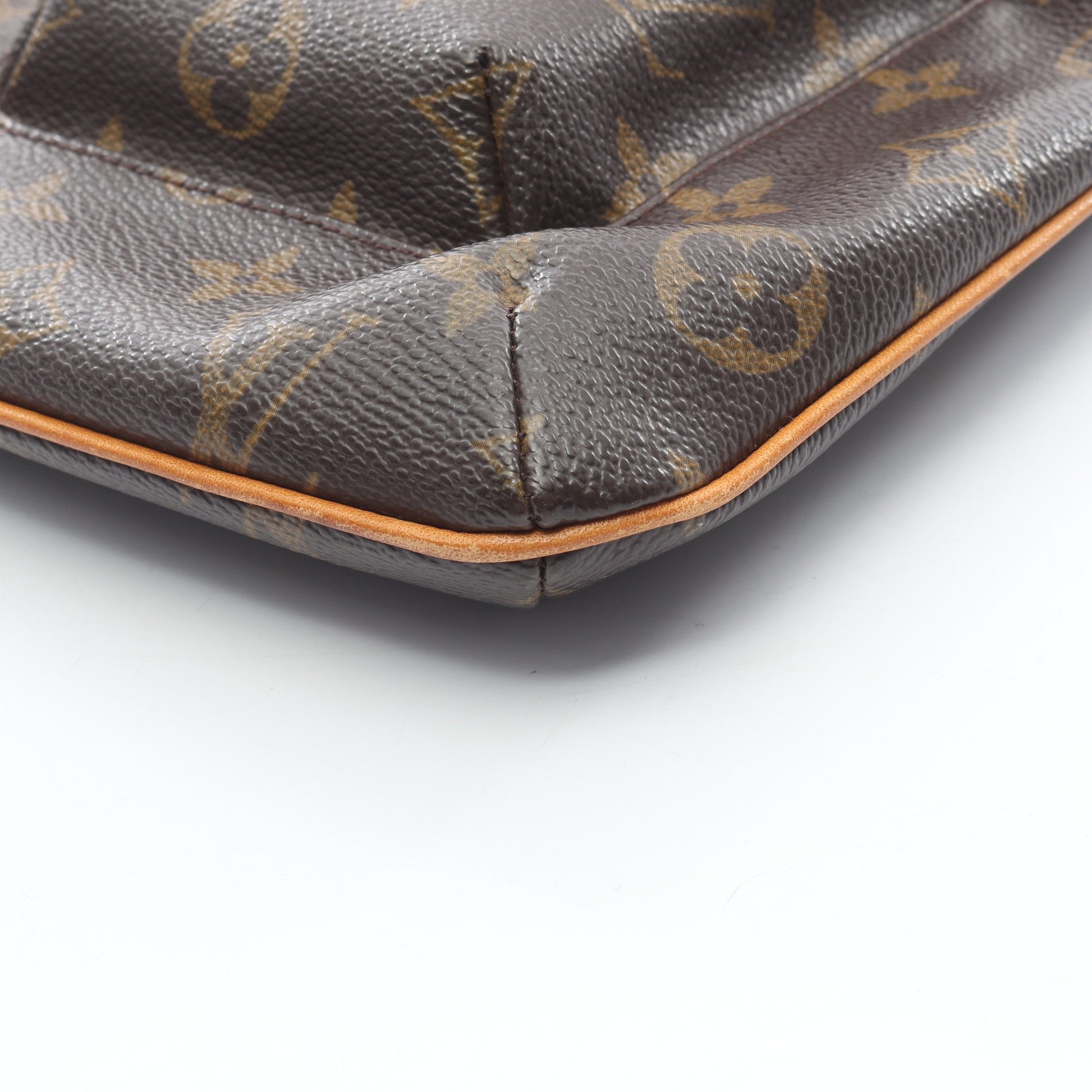 パルティシオン モノグラム ポーチ PVC レザー ブラウン ルイヴィトン 財布・小物 LOUIS VUITTON