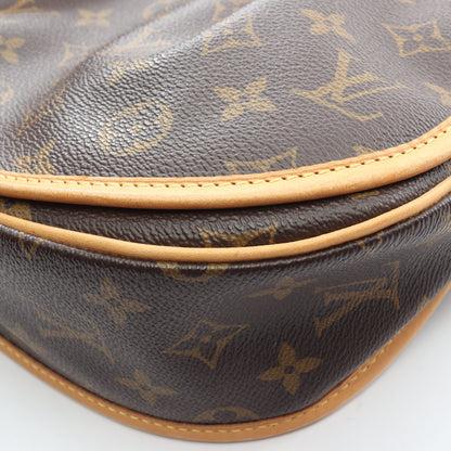 メニルモンタンPM モノグラム ショルダーバッグ PVC レザー ブラウン ルイヴィトン バッグ LOUIS VUITTON