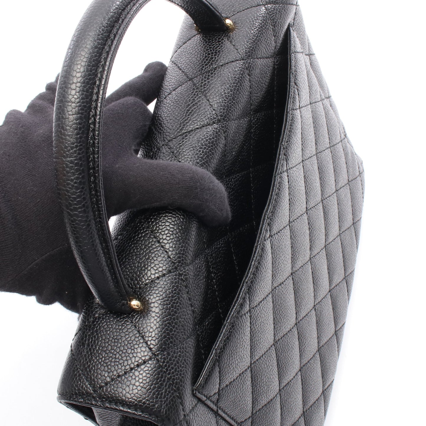 マトラッセ ハンドバッグ キャビアスキン ブラック ゴールド金具 シャネル バッグ CHANEL