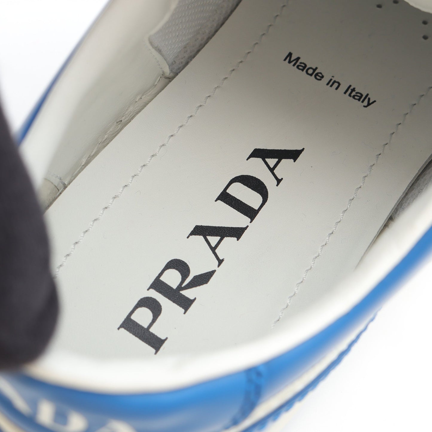 ダウンタウン スニーカー レザー ホワイト ブルー プラダ シューズ PRADA