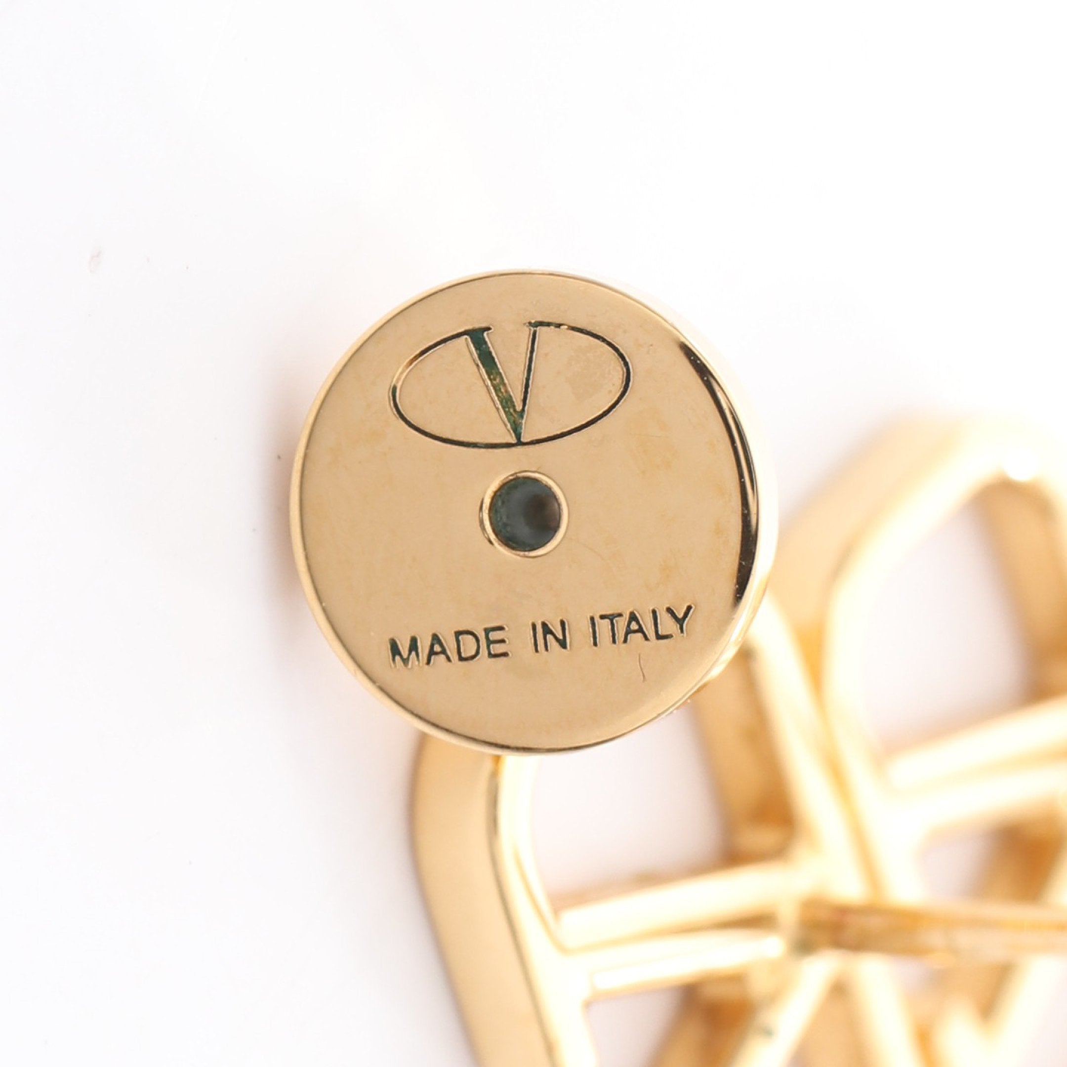 Vロゴ シグネチャー ピアス GP ゴールド ヴァレンティノガラヴァーニ