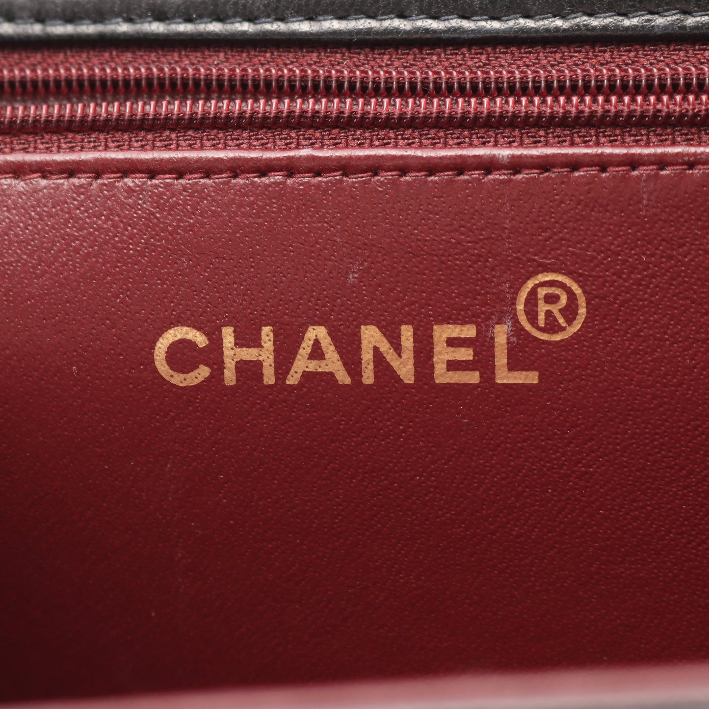 マトラッセ フルフラップ チェーンショルダーバッグ ラムスキン ブラック ゴールド金具 シャネル バッグ CHANEL