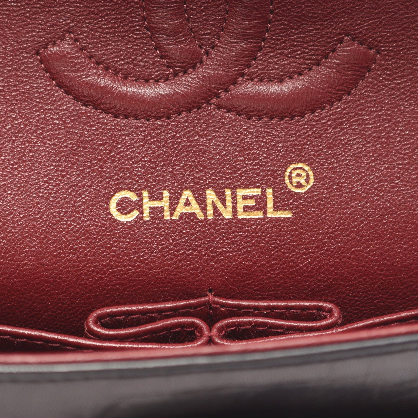 マトラッセ Wフラップ Wチェーンショルダーバッグ ラムスキン ブラック ゴールド金具 シャネル バッグ CHANEL