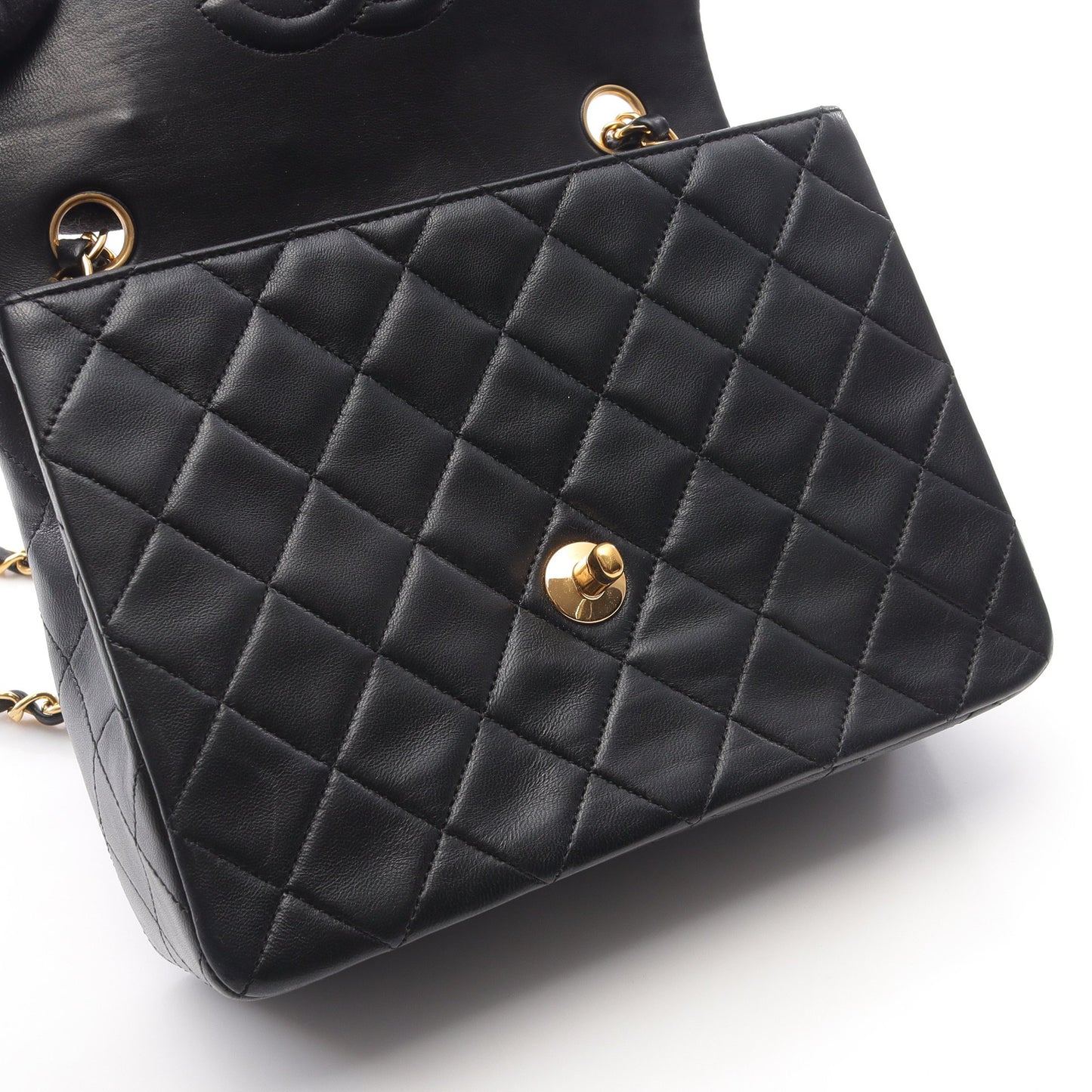 ミニマトラッセ20 チェーンショルダーバッグ ラムスキン ブラック ゴールド金具 シャネル バッグ CHANEL