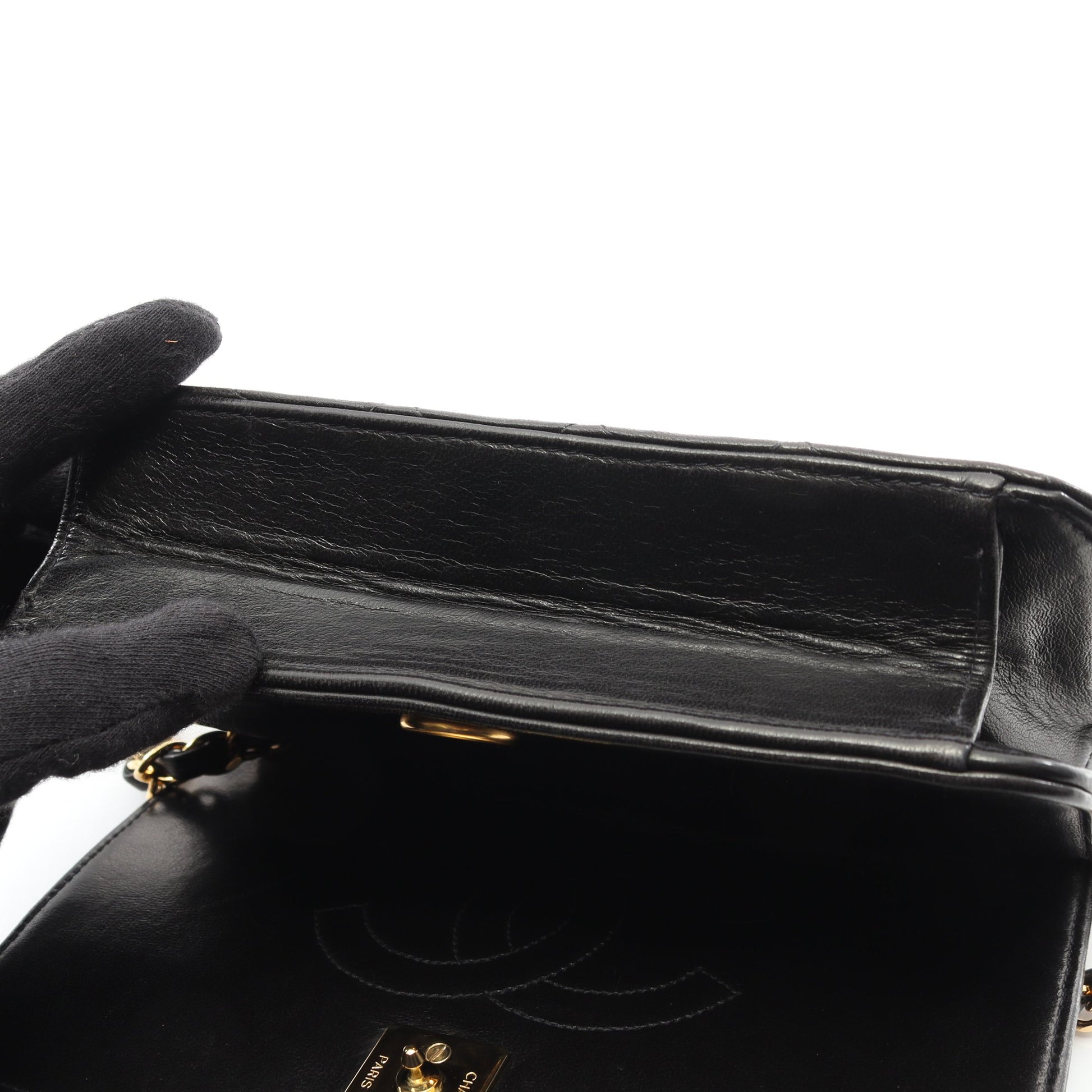 ミニマトラッセ フルフラップ チェーンショルダーバッグ ラムスキン ブラック ゴールド金具 シャネル バッグ CHANEL