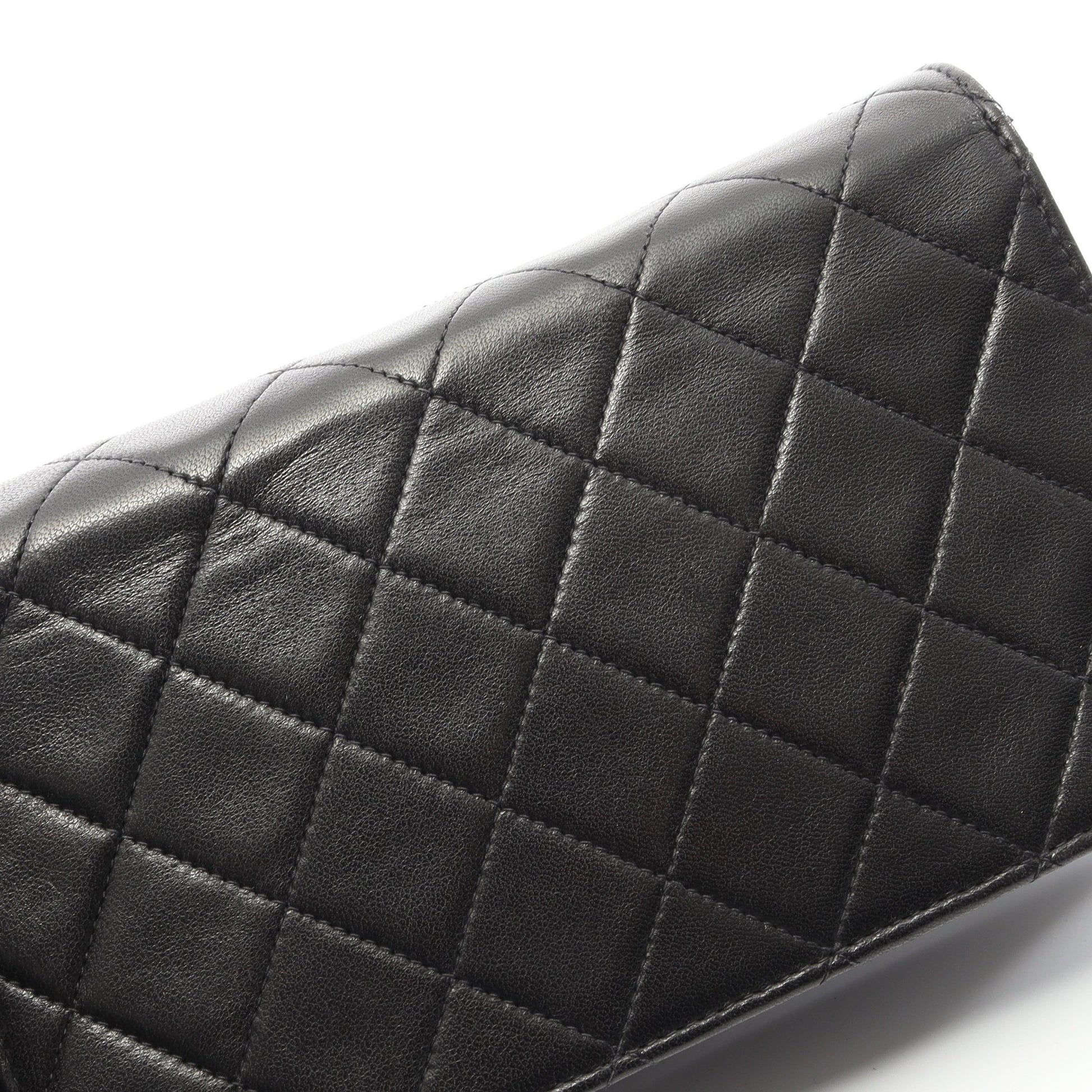 ミニマトラッセ フルフラップ チェーンショルダーバッグ ラムスキン ブラック ゴールド金具 シャネル バッグ CHANEL