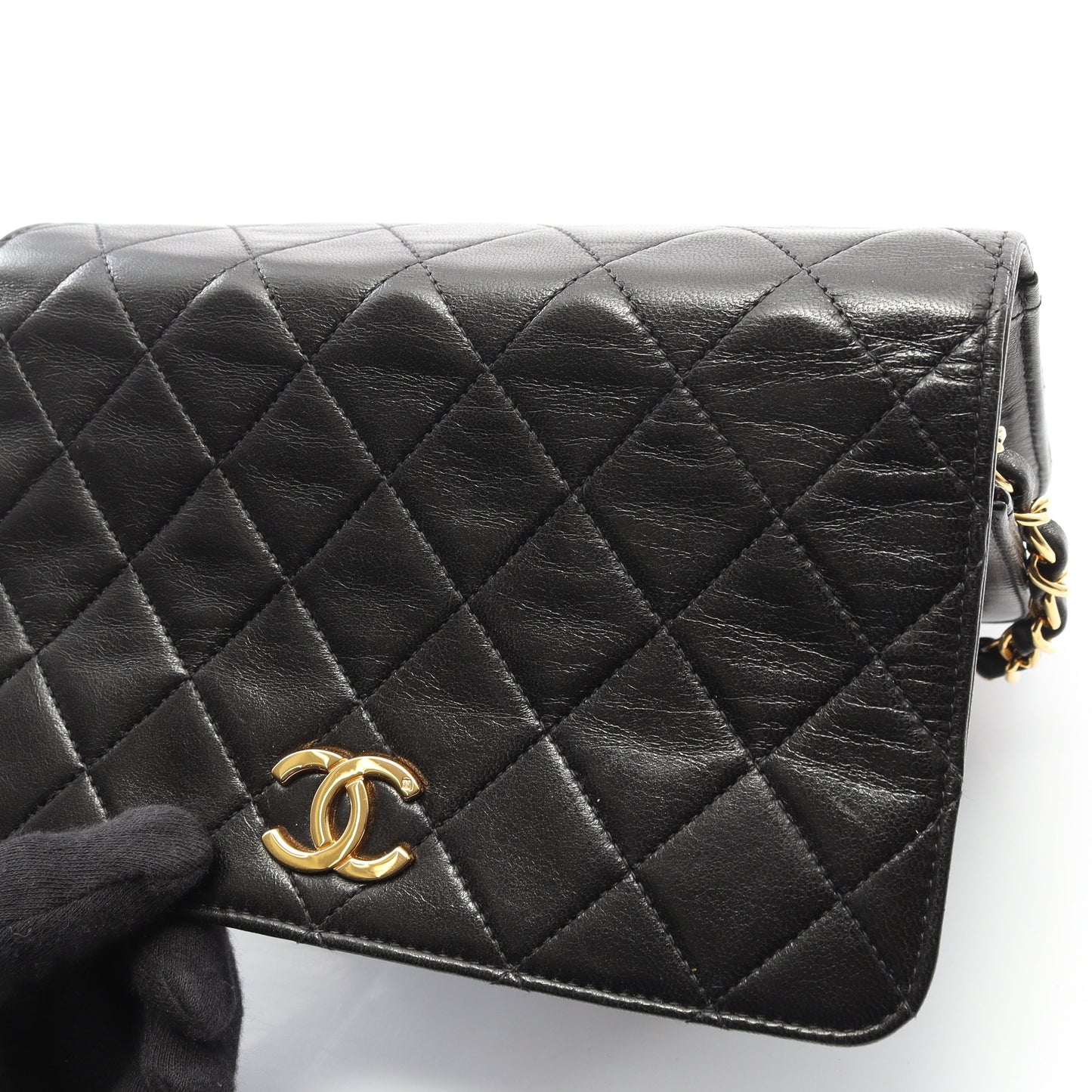 ミニマトラッセ フルフラップ チェーンショルダーバッグ ラムスキン ブラック ゴールド金具 シャネル バッグ CHANEL