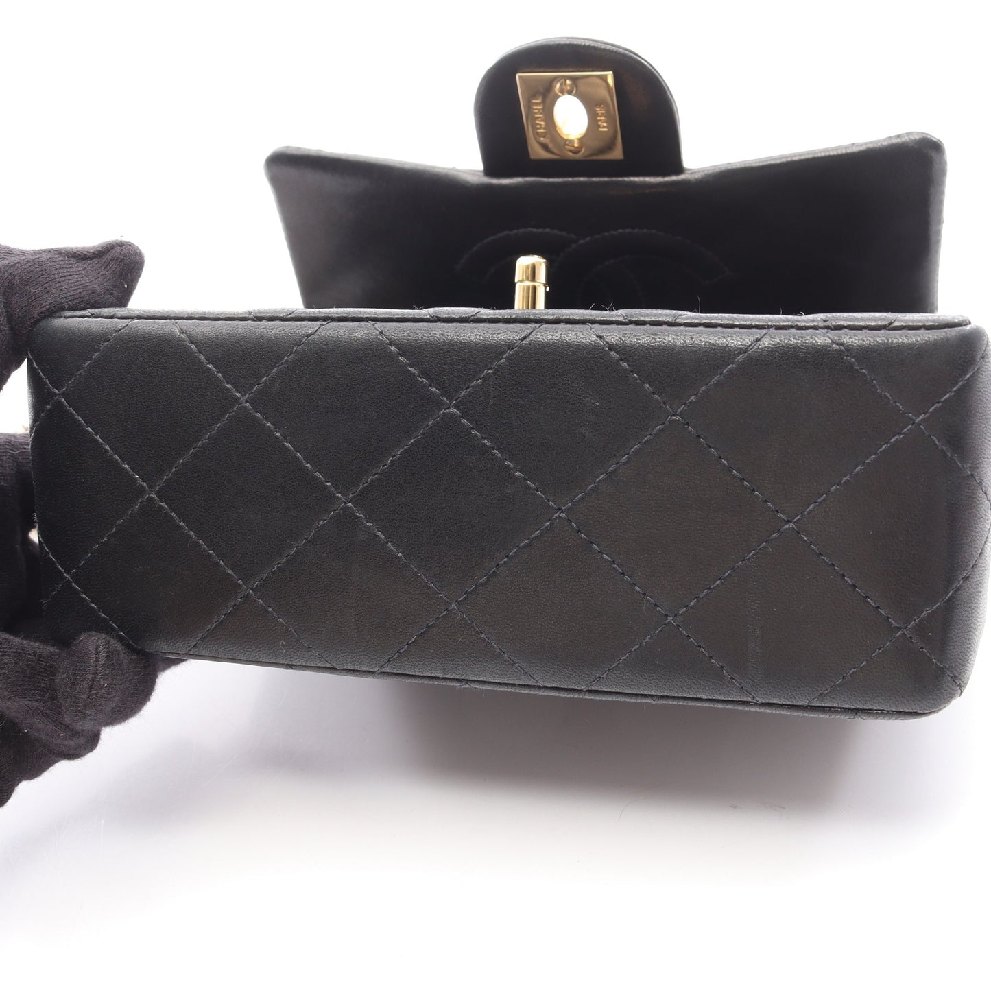 ミニマトラッセ チェーンショルダーバッグ ラムスキン ブラック ゴールド金具 シャネル バッグ CHANEL