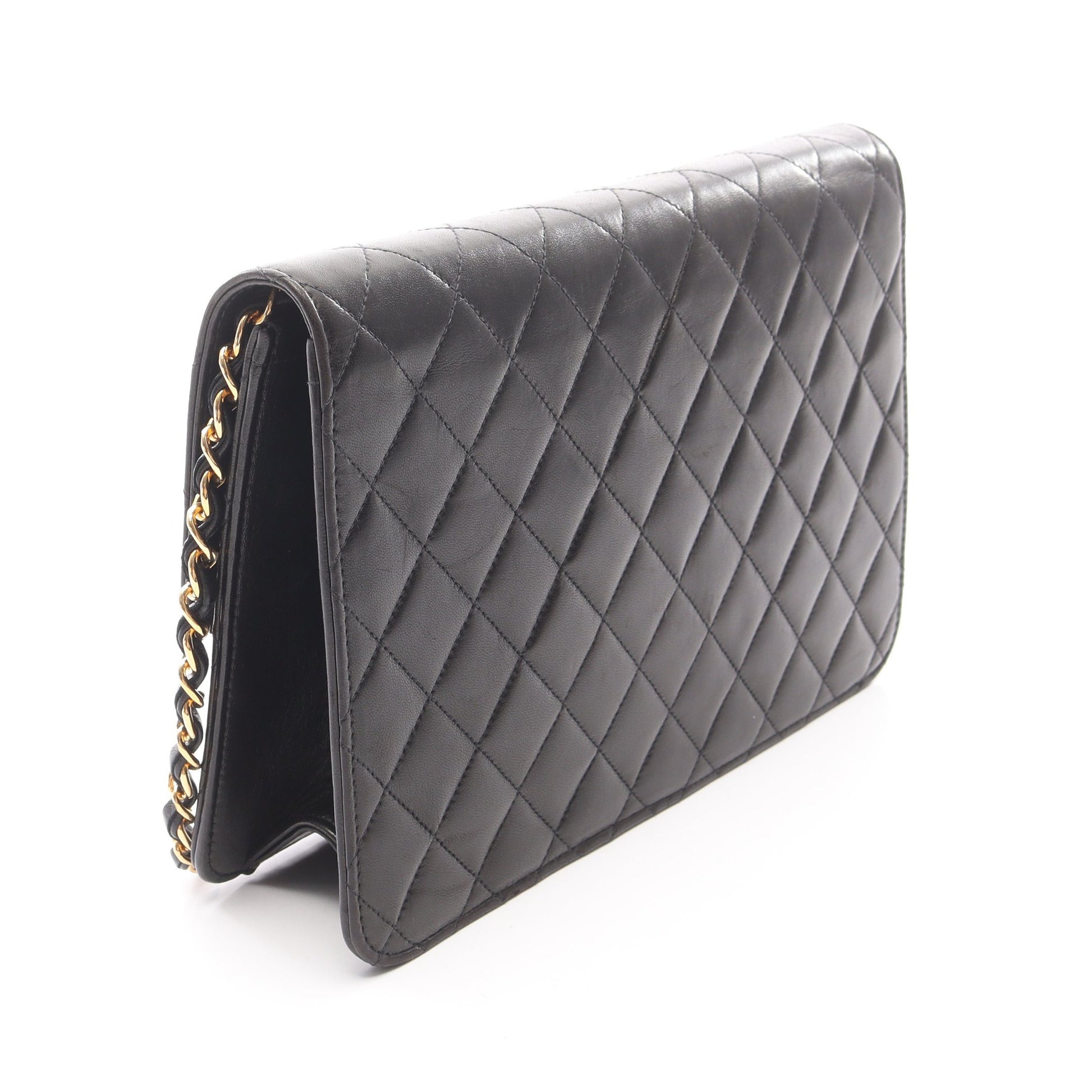 マトラッセ チェーンショルダーバッグ ラムスキン ブラック ゴールド金具 プッシュロック シャネル バッグ CHANEL