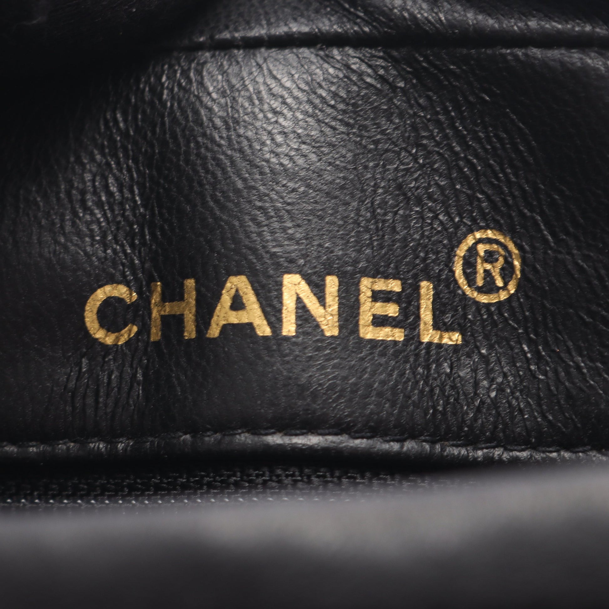 マトラッセ チェーンショルダーバッグ ラムスキン ブラック ゴールド金具 フリンジ ヴィンテージ シャネル バッグ CHANEL