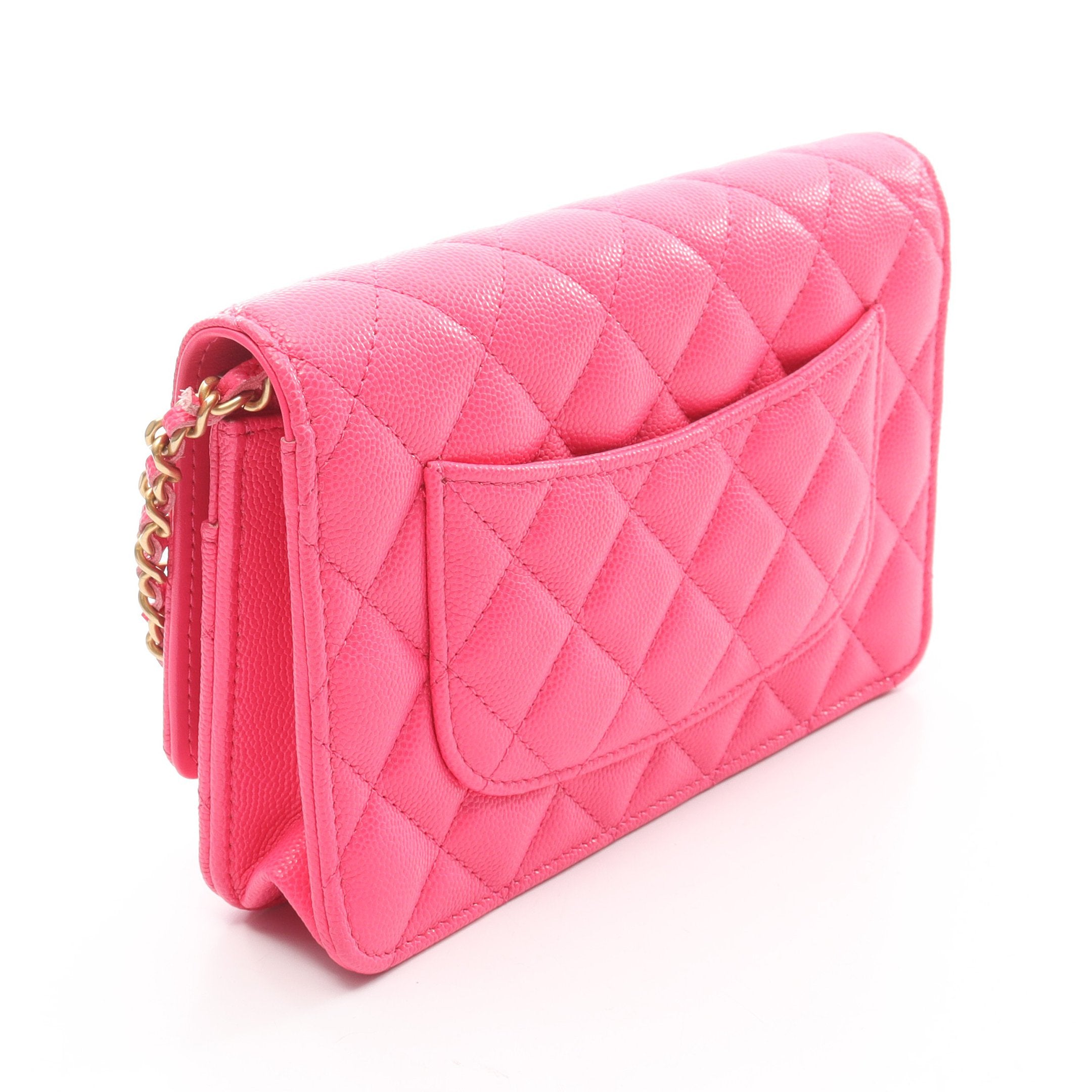 【正規品】CHANEL マトラッセ　キャビアスキン　財布　シャネル　ピンク シャネル マトラッセ 二つ折り財布 シャネル キャビアスキン
