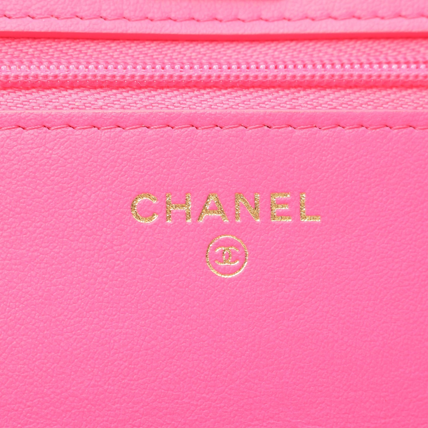 マトラッセ チェーンウォレット キャビアスキン ピンクパープル ゴールド金具 シャネル バッグ CHANEL