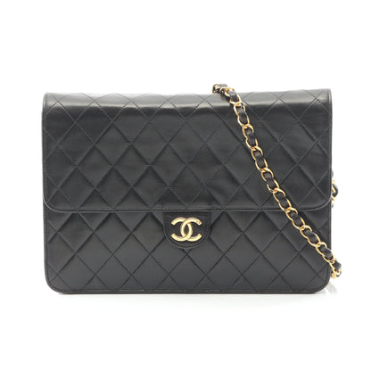 マトラッセ チェーンショルダーバッグ ラムスキン ブラック ゴールド金具 シャネル バッグ CHANEL