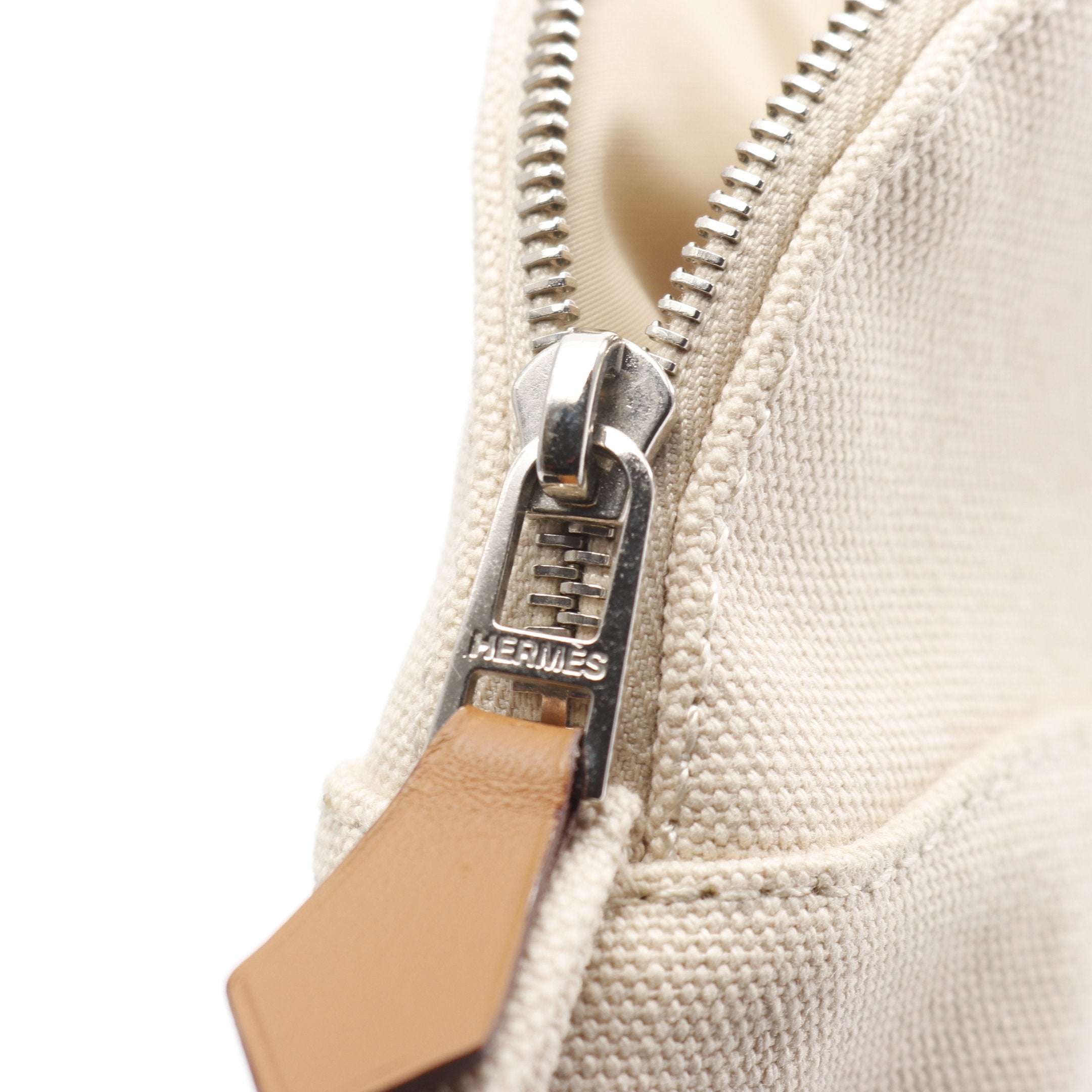 ボリードポーチ20 ポーチ キャンバス レザー ライトベージュ シルバー