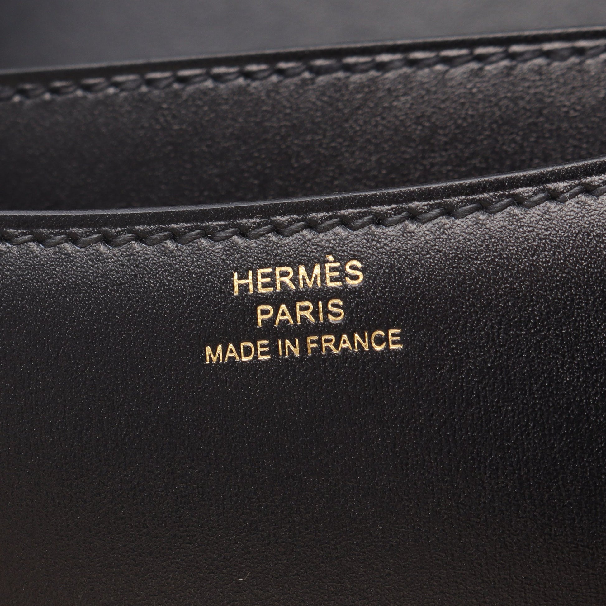 コンスタンス3 ミニ ショルダーバッグ ボックスカーフ ブラック ゴールド金具 Z刻印 エルメス バッグ HERMES