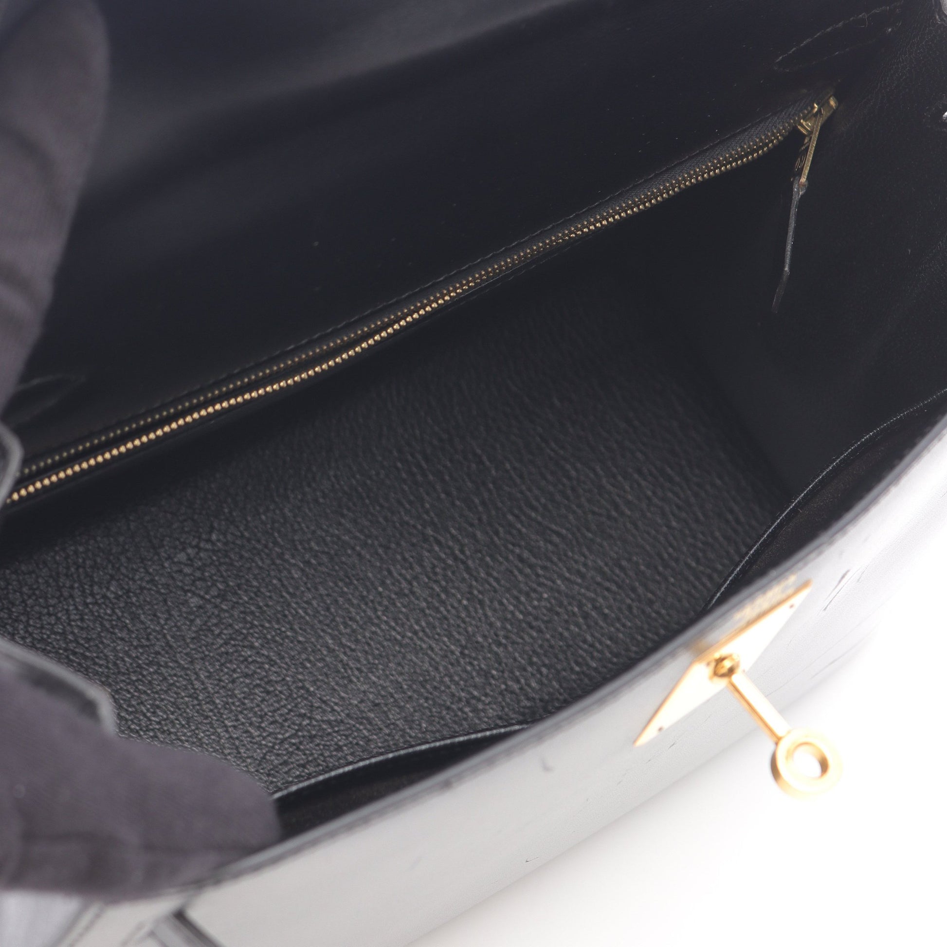 ケリー28 ハンドバッグ ボックスカーフ ブラック ゴールド金具 外縫い 2WAY ○A刻印 エルメス バッグ HERMES