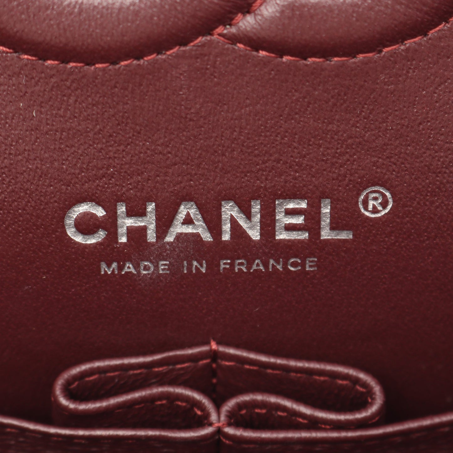 マトラッセ Wフラップ Wチェーンショルダーバッグ キャビアスキン ブラック シルバー金具 シャネル バッグ CHANEL