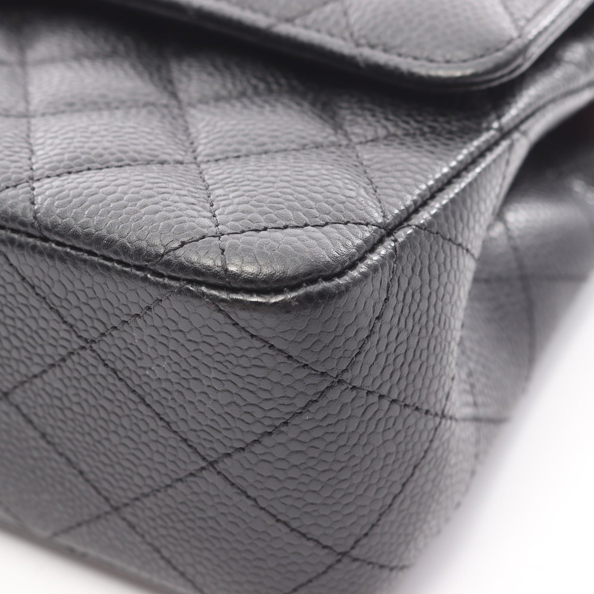 マトラッセ Wフラップ Wチェーンショルダーバッグ キャビアスキン ブラック シルバー金具 シャネル バッグ CHANEL