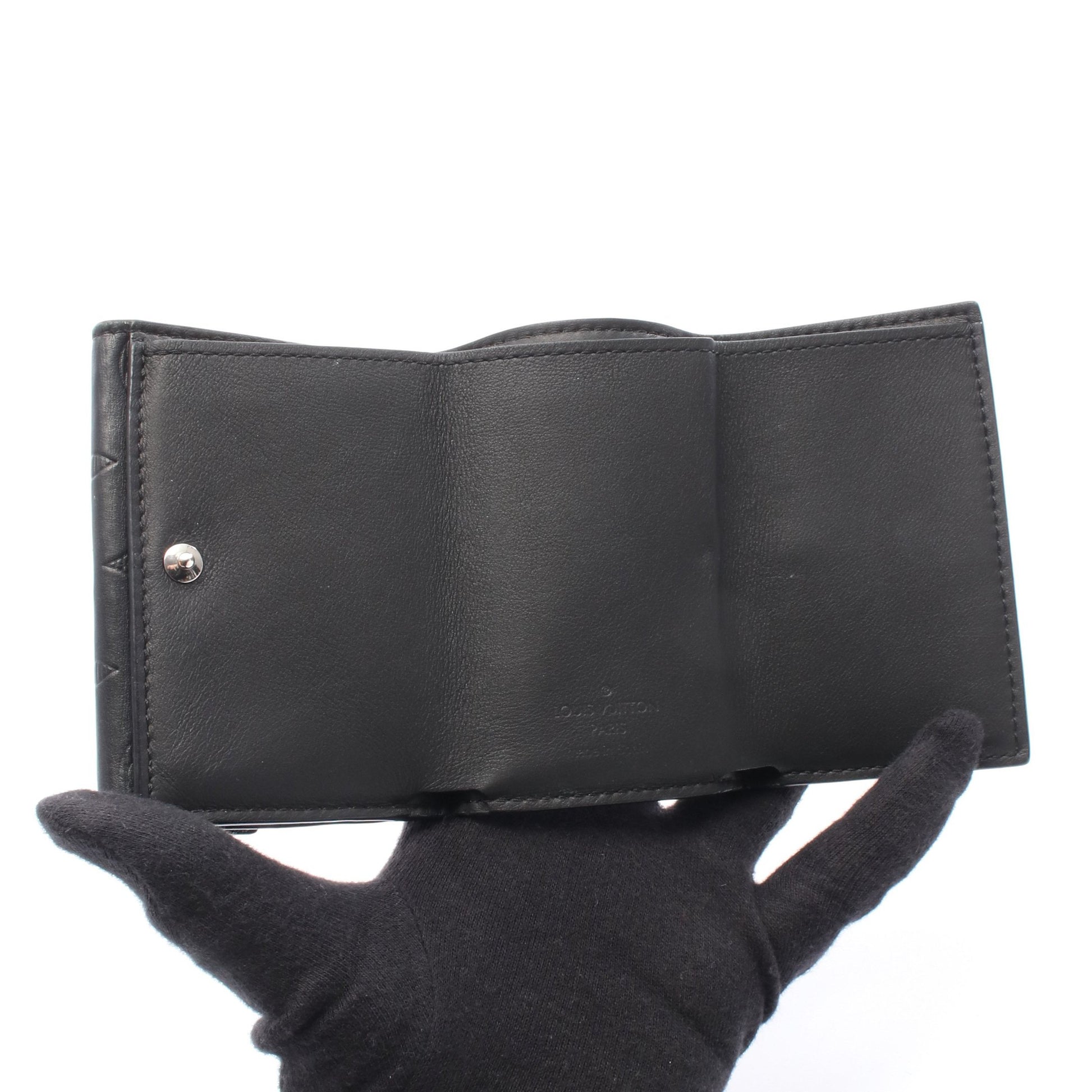 ディスカバリー コンパクト ウォレット モノグラムシャドウ 三つ折り財布 レザー ブラック ルイヴィトン 財布・小物 LOUIS VUITTON