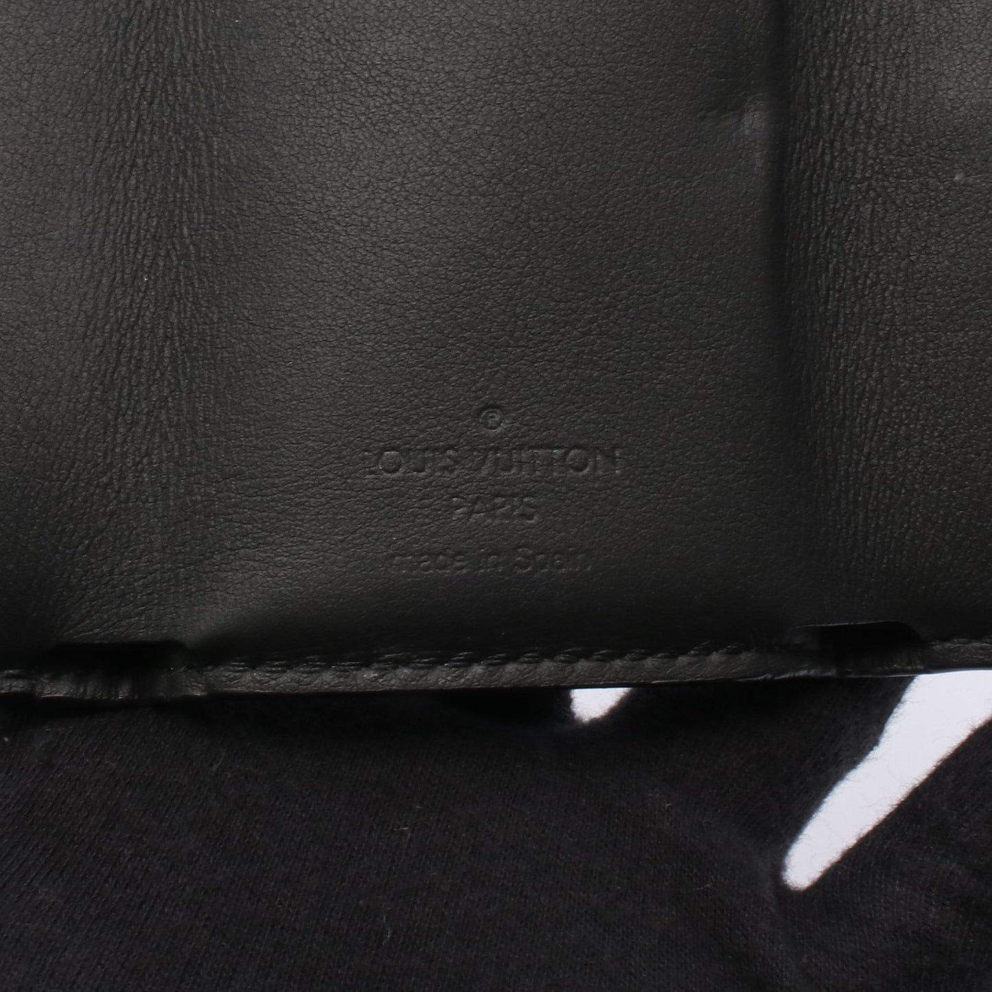 ディスカバリー コンパクト ウォレット モノグラムシャドウ 三つ折り財布 レザー ブラック ルイヴィトン 財布・小物 LOUIS VUITTON